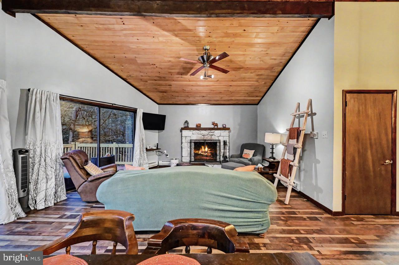 TOWAMENSING TRAILS - Residential