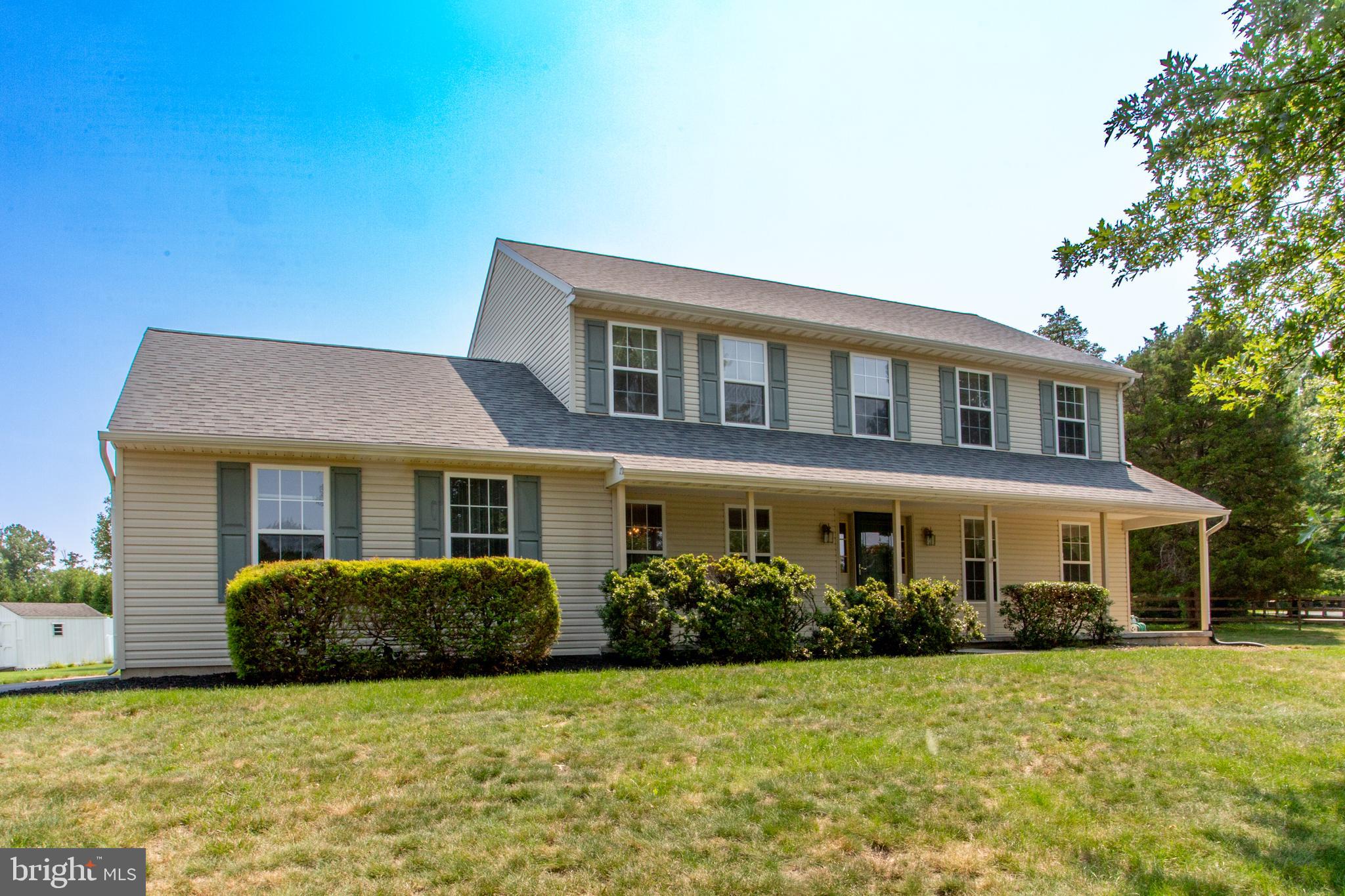 949 SCARLET OAK DRIVE