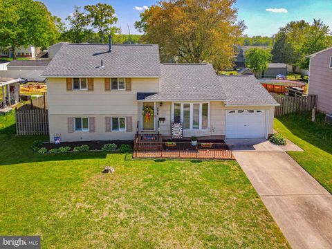 Photo of 29 Barclay Drive, PENNSVILLE, NJ 08070 (MLS # NJSA2018710)