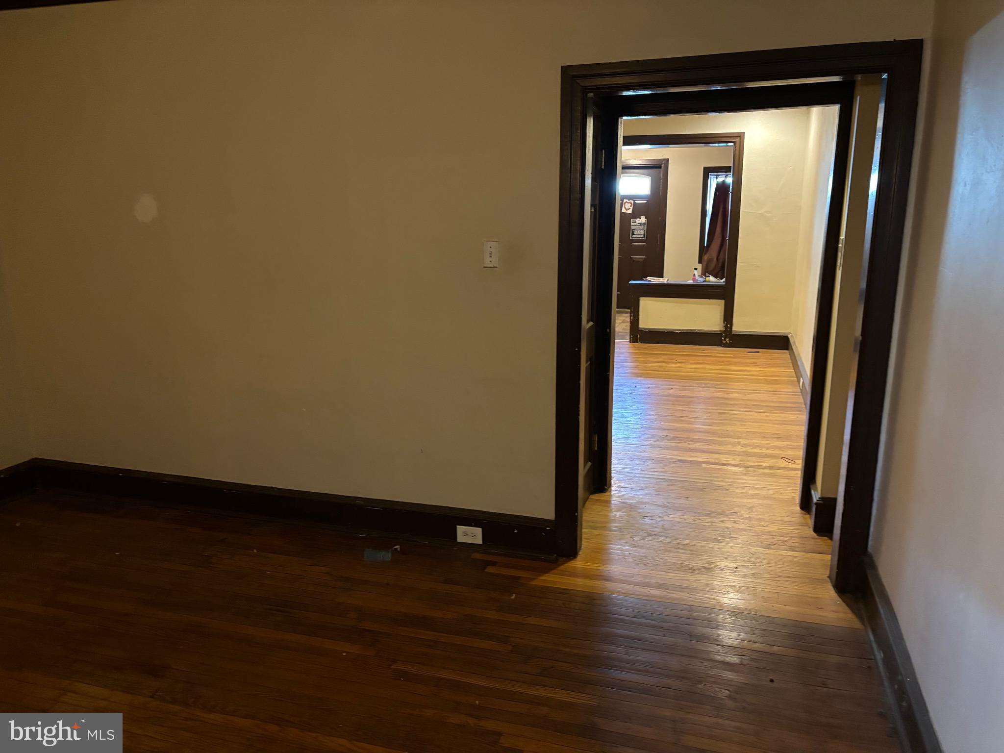 LOGAN - Residential