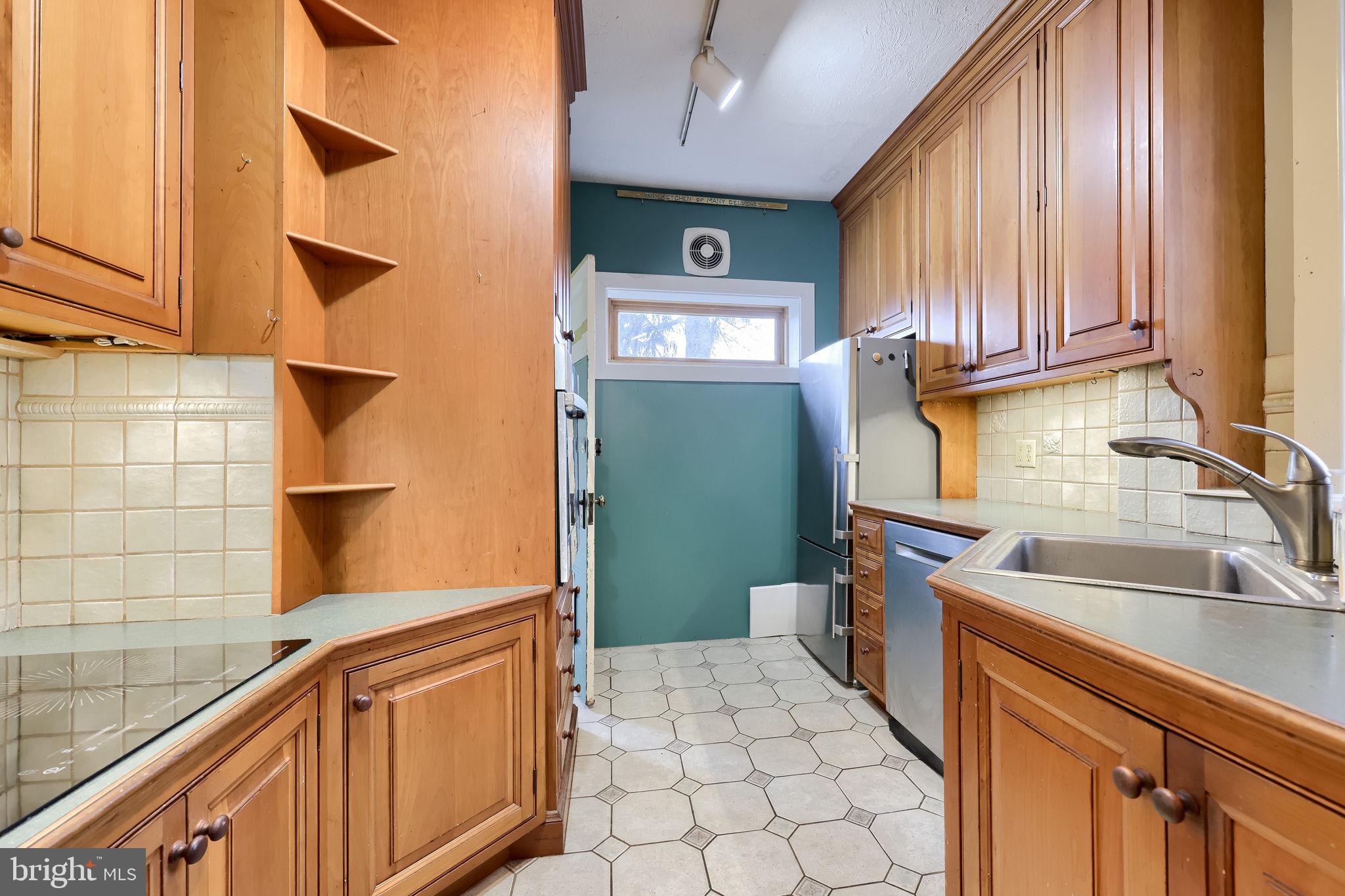 NORTH WEST LANCASTER - Residential