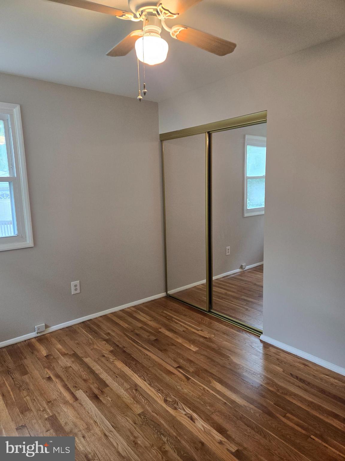 PLEASANTVILLE - Residential