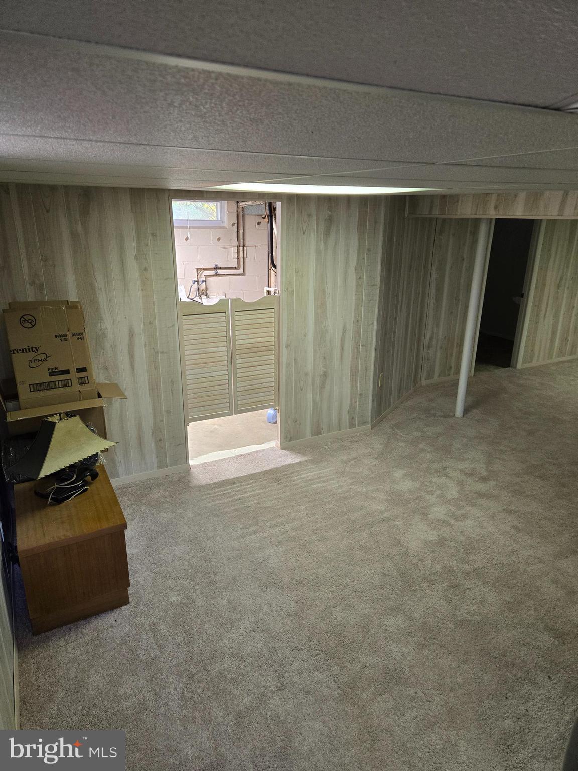 PLEASANTVILLE - Residential