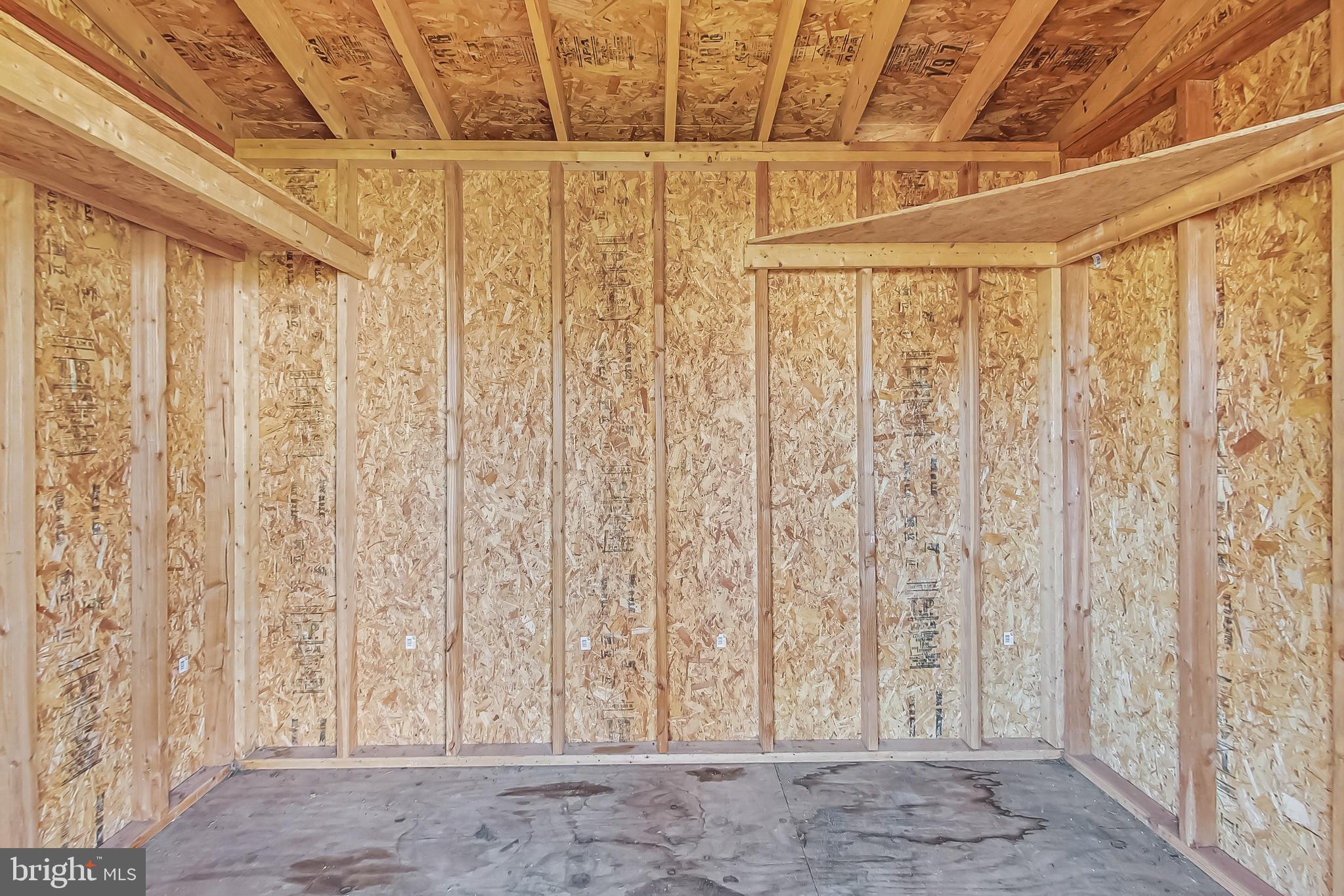 GREENWOOD KNOLLS - Residential