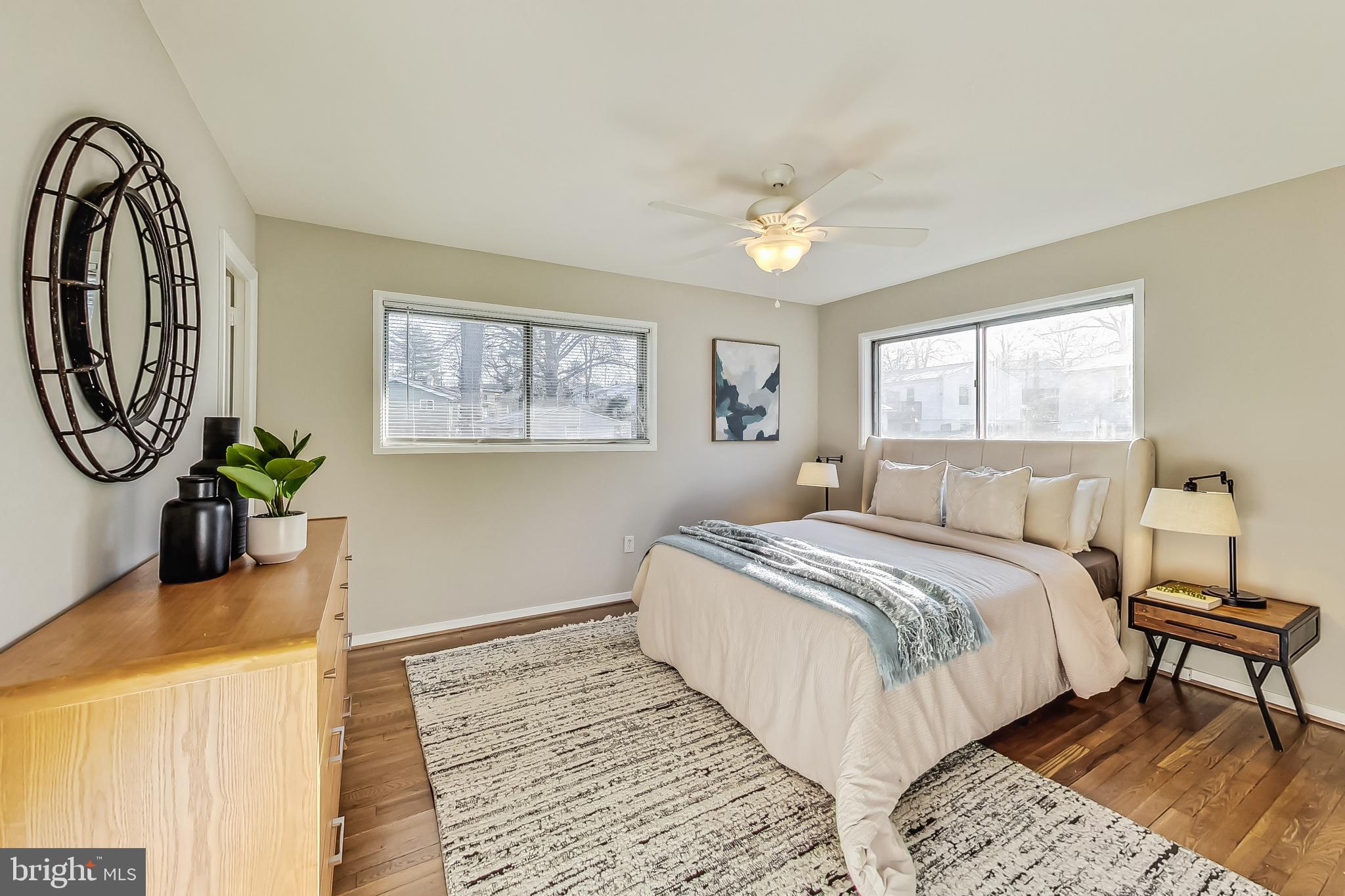 GREENWOOD KNOLLS - Residential