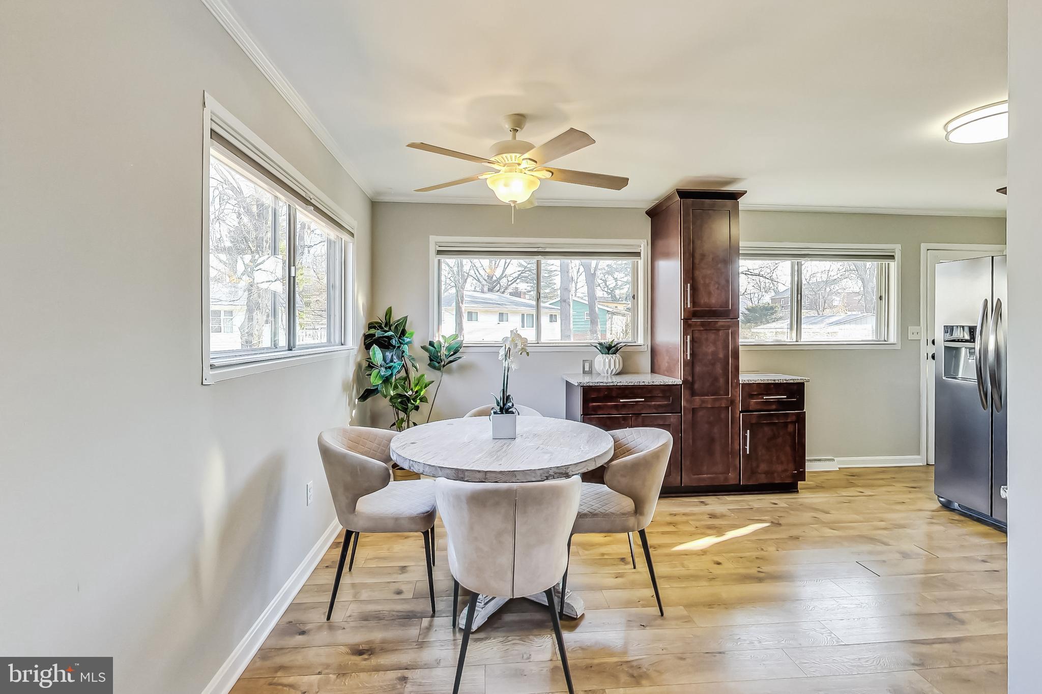 GREENWOOD KNOLLS - Residential