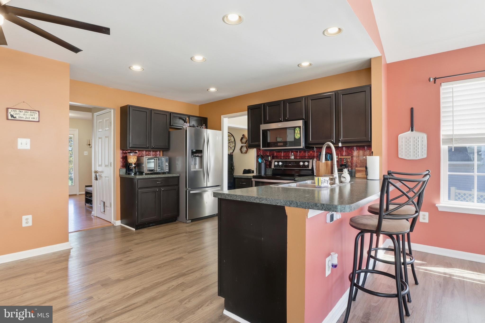 HUNTER CREEK - Residential