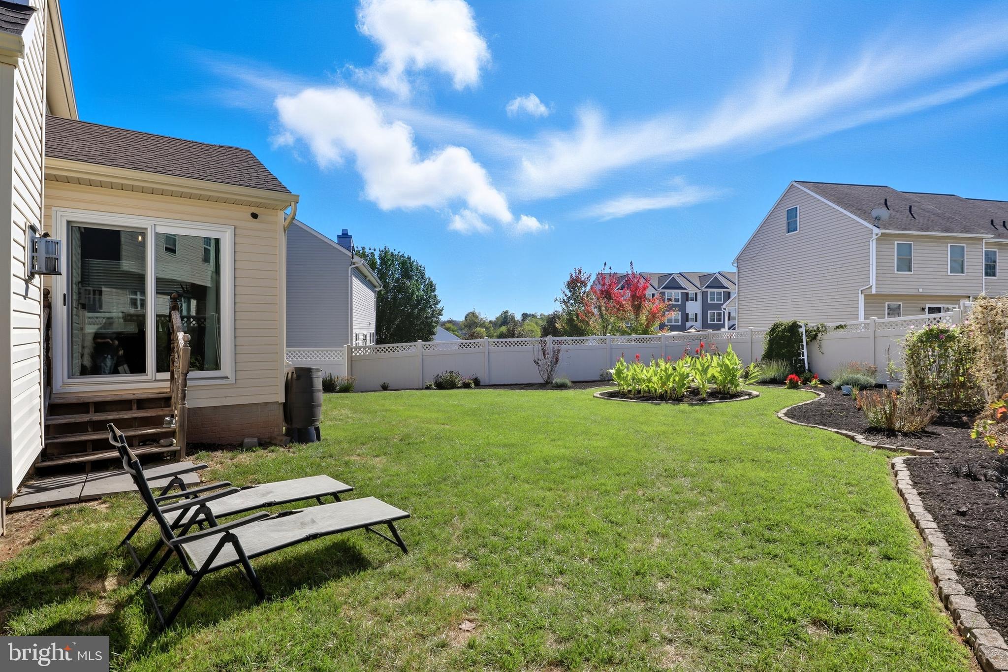 HUNTER CREEK - Residential