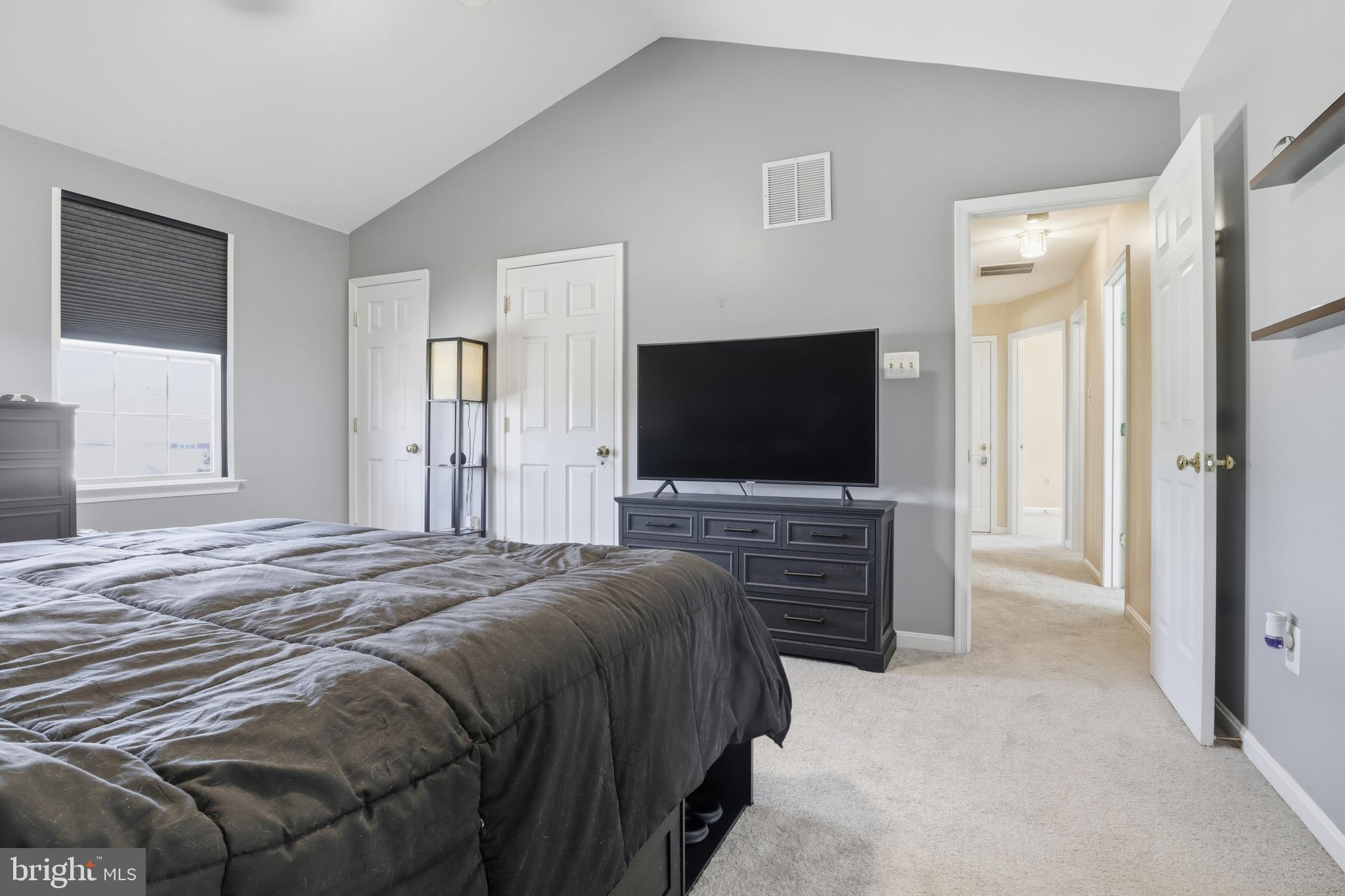 HUNTER CREEK - Residential