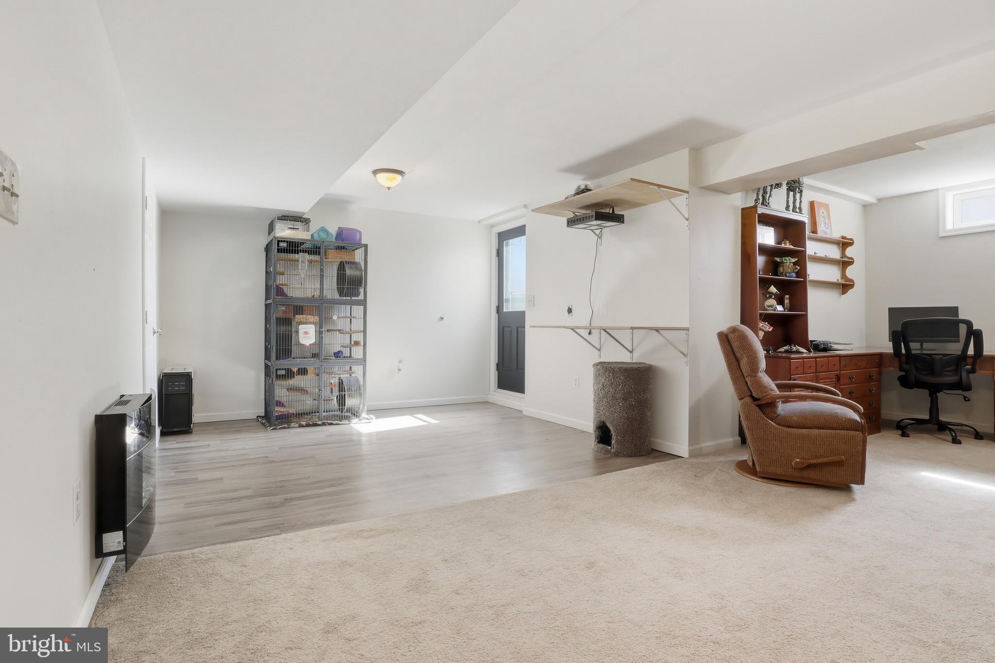 HUNTER CREEK - Residential