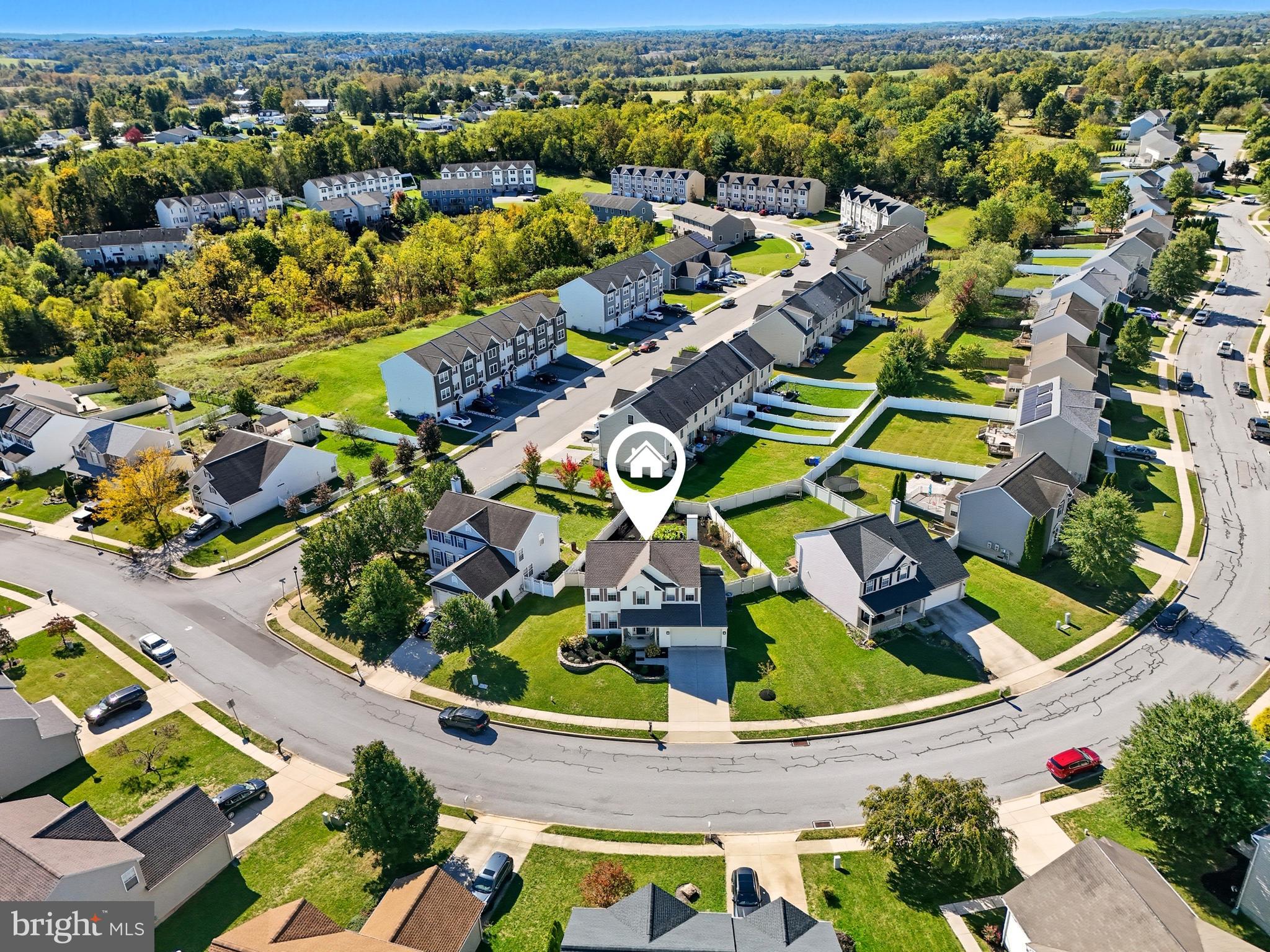 HUNTER CREEK - Residential