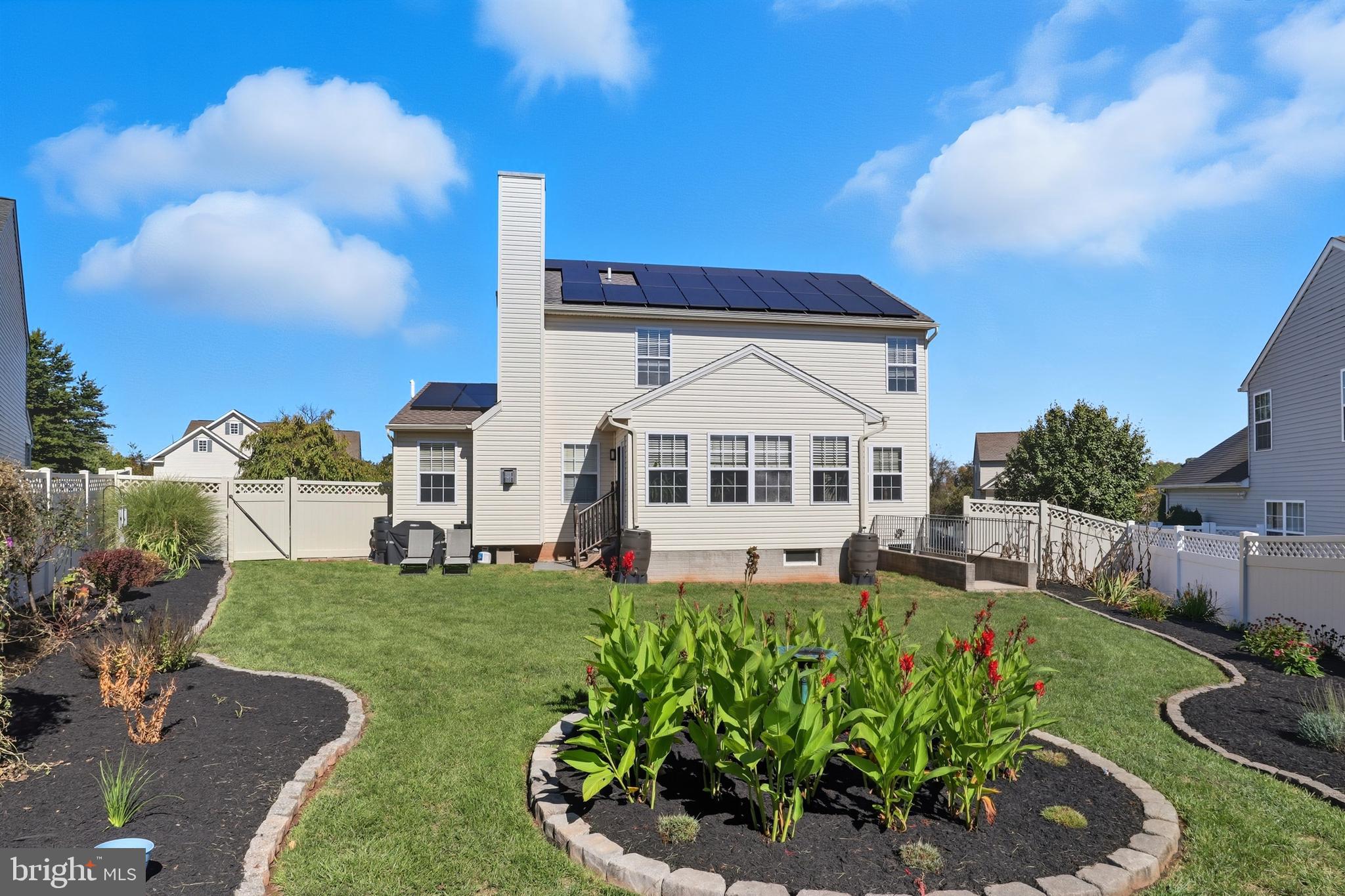 HUNTER CREEK - Residential