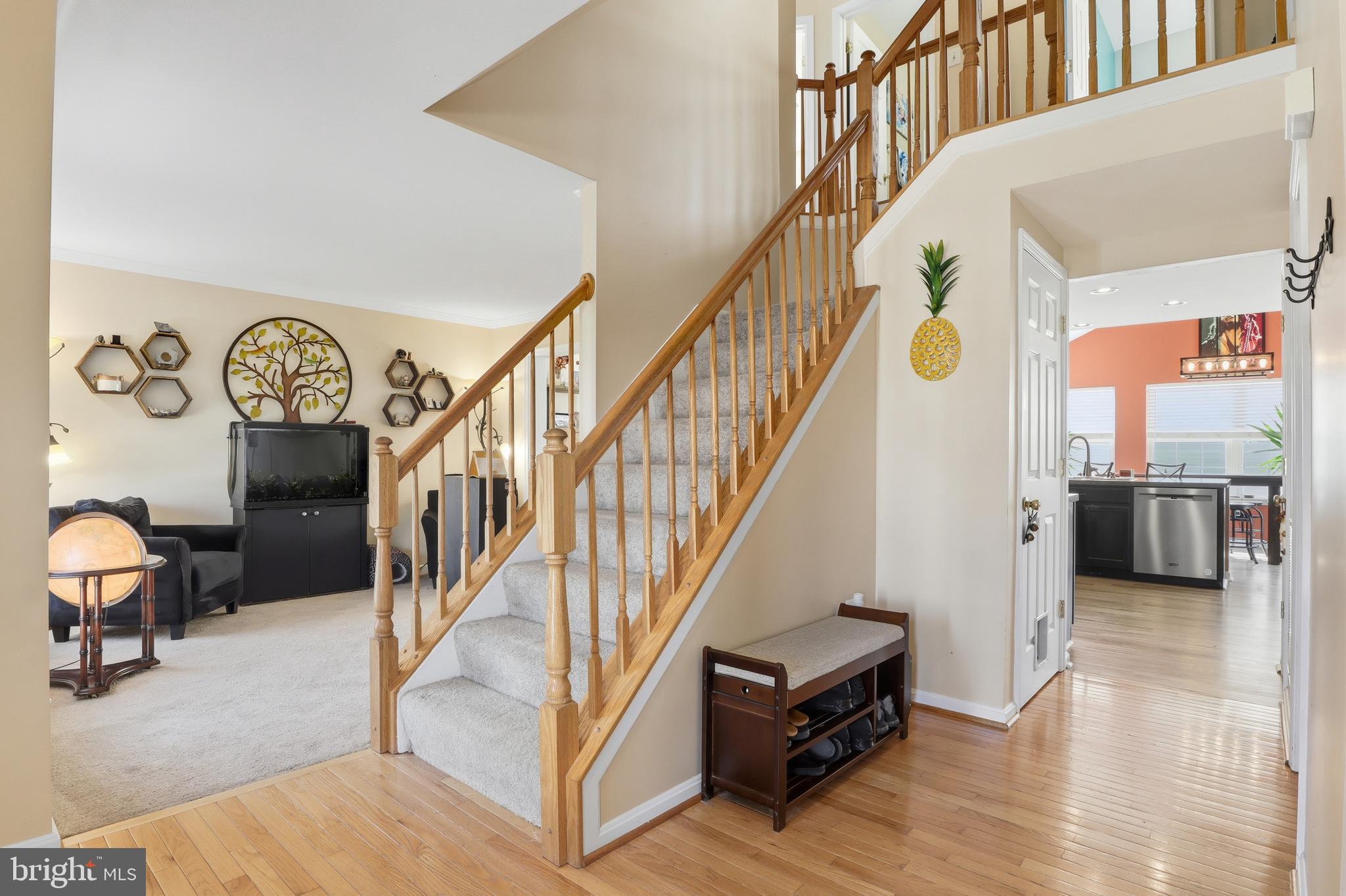 HUNTER CREEK - Residential