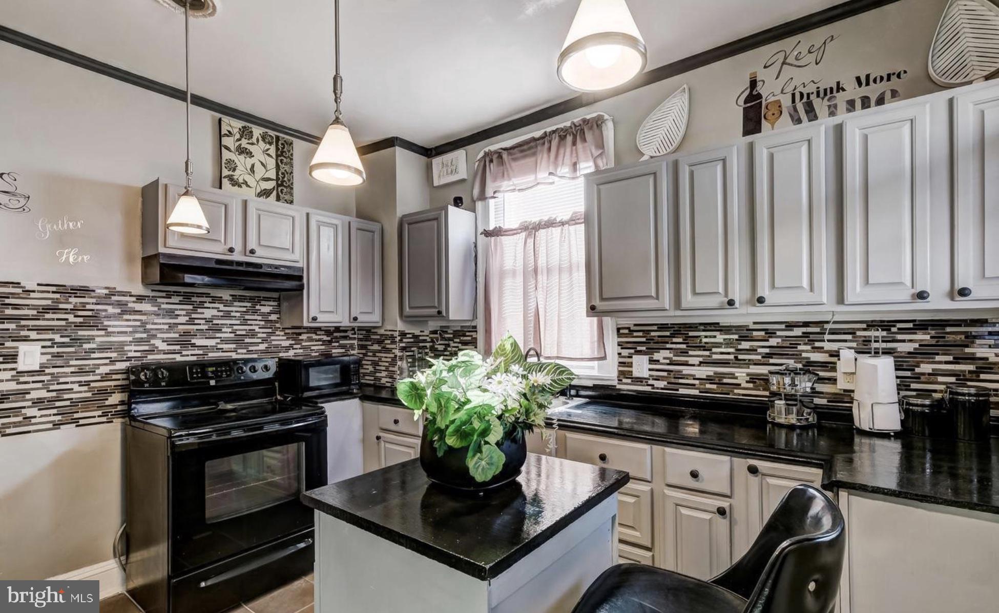 WEST FOREST PARK - Residential