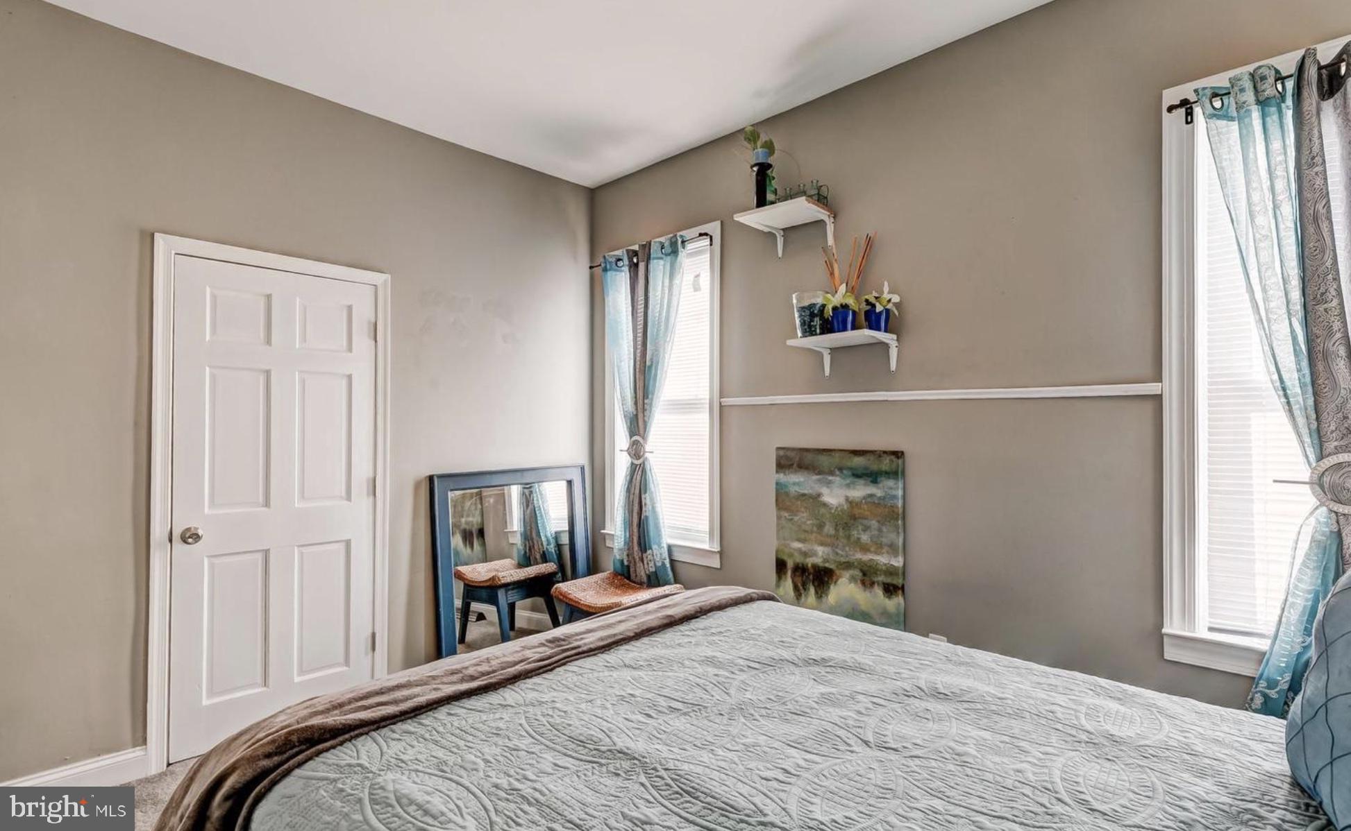 WEST FOREST PARK - Residential