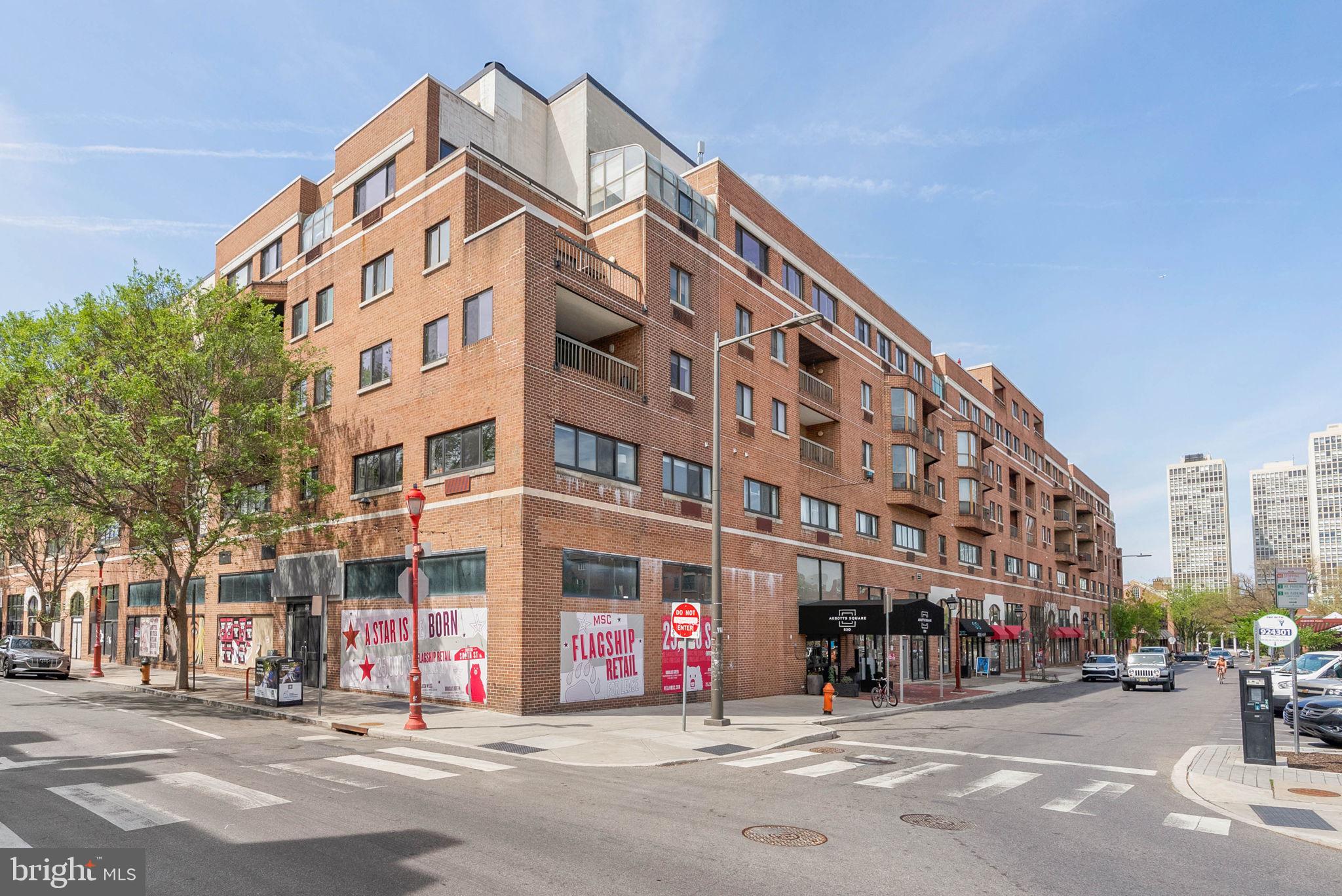 SOCIETY HILL - Residential