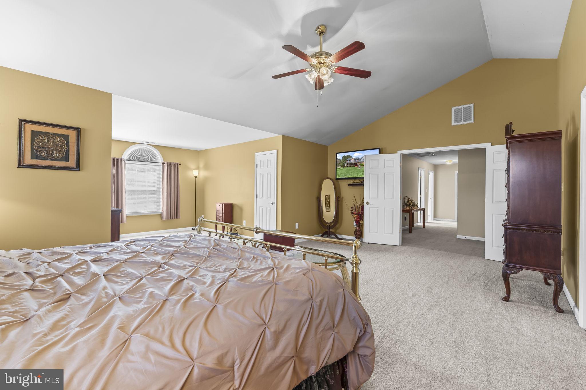 OLD GLORY - Residential