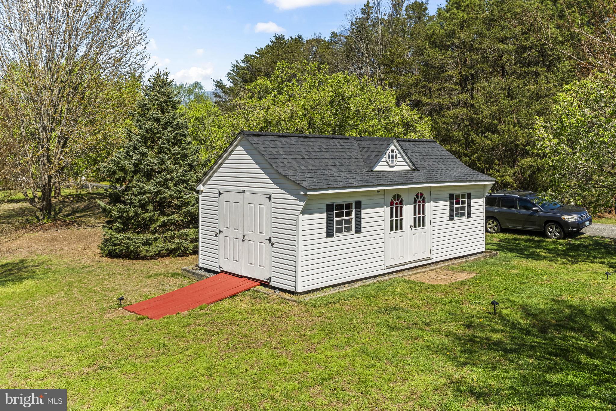 OLD GLORY - Residential