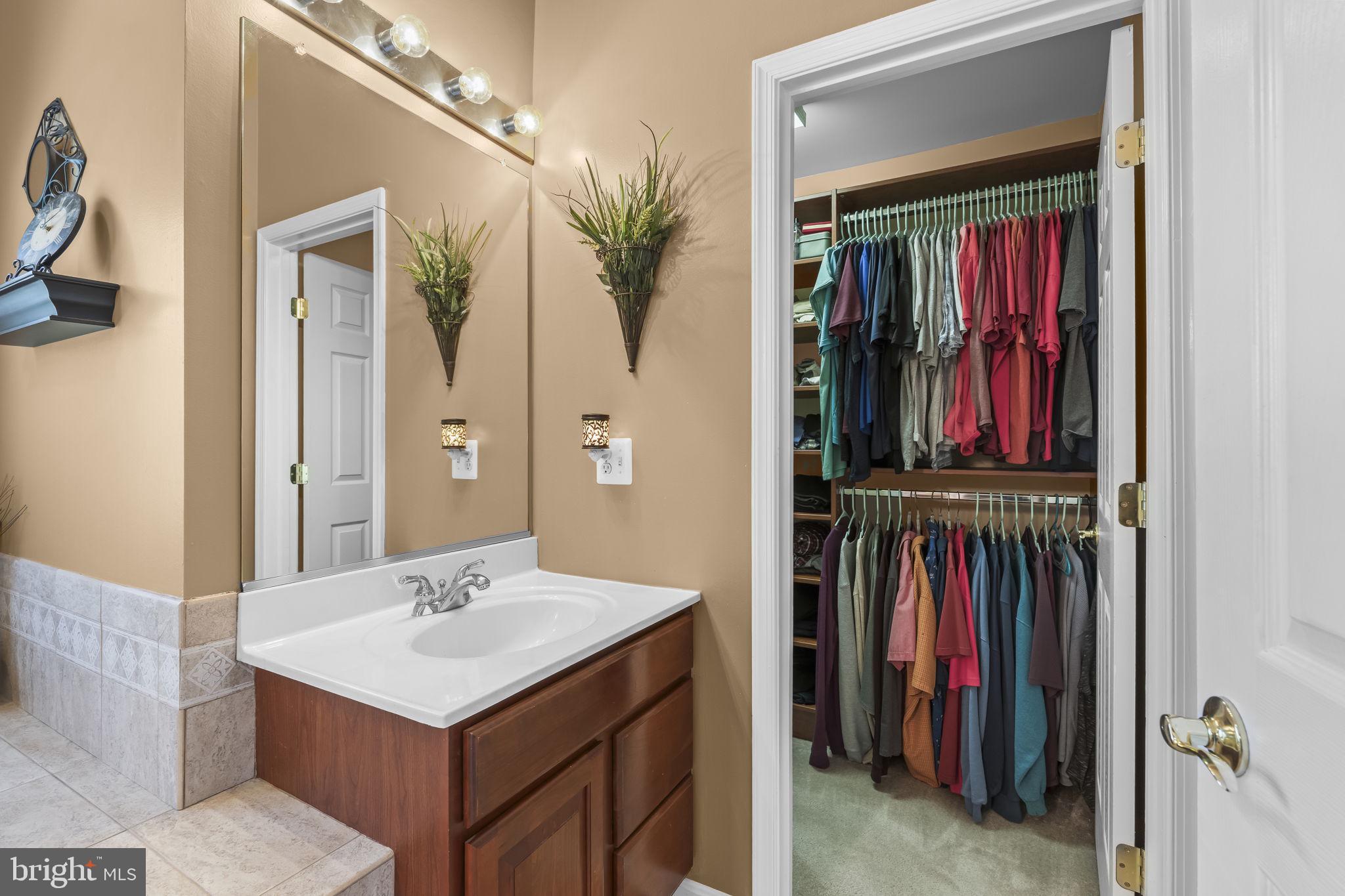 OLD GLORY - Residential