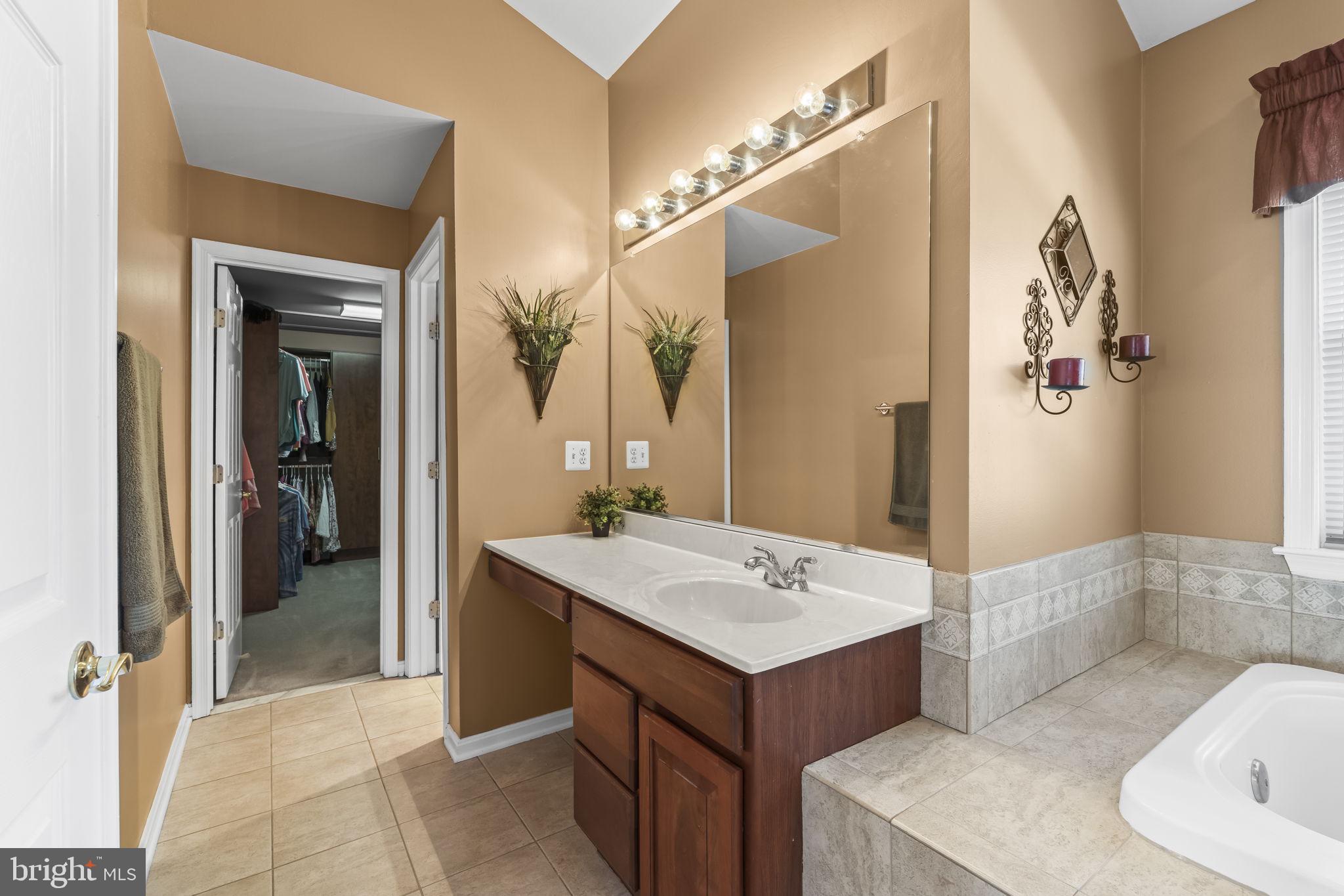 OLD GLORY - Residential