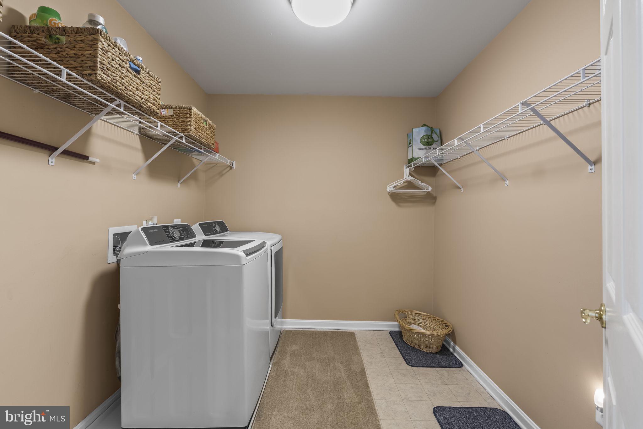 OLD GLORY - Residential