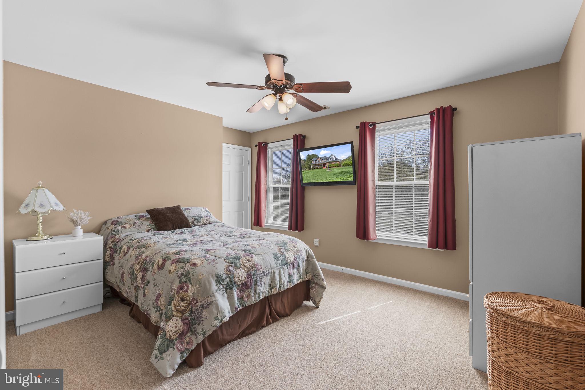 OLD GLORY - Residential