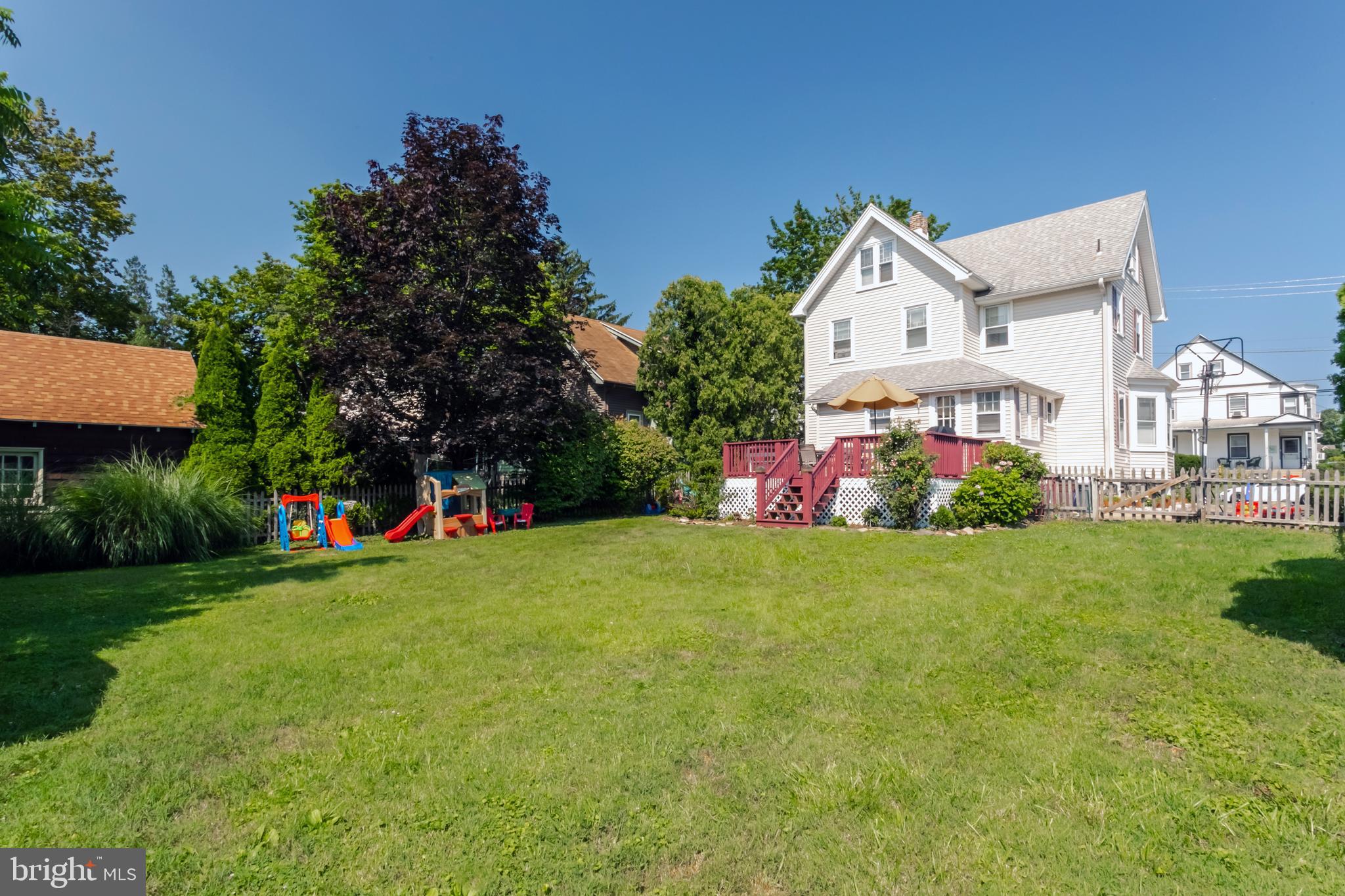 OAKMONT - Residential