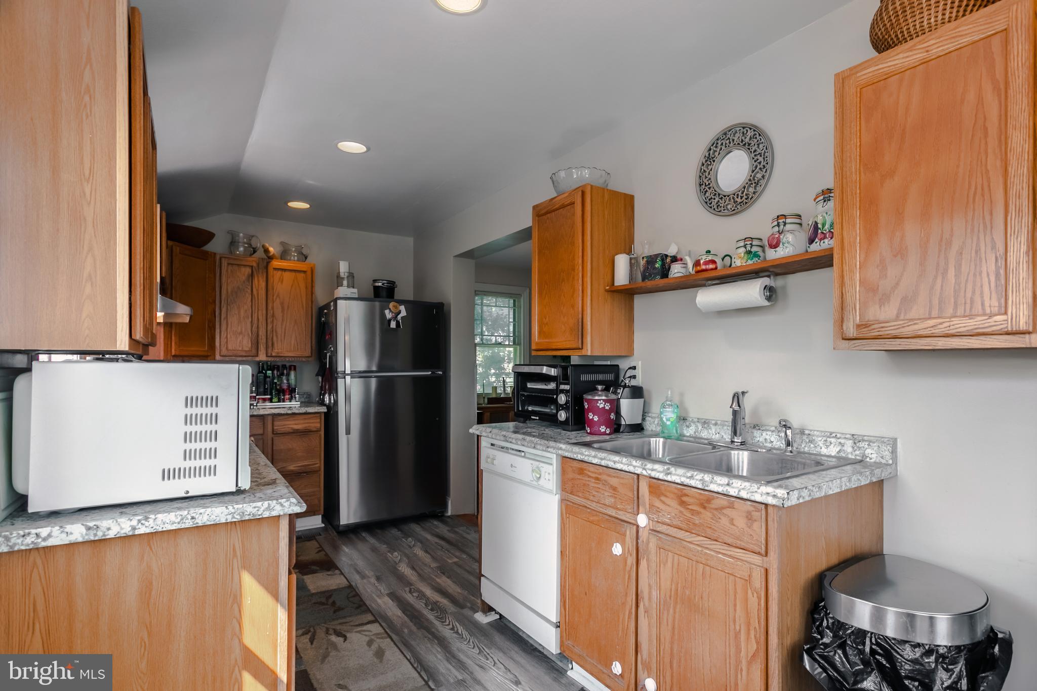 OAKMONT - Residential