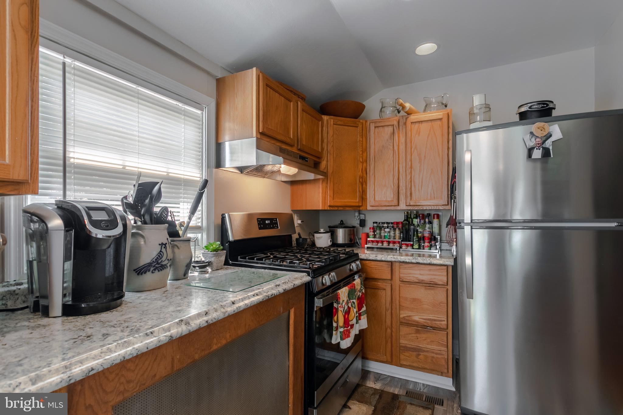 OAKMONT - Residential