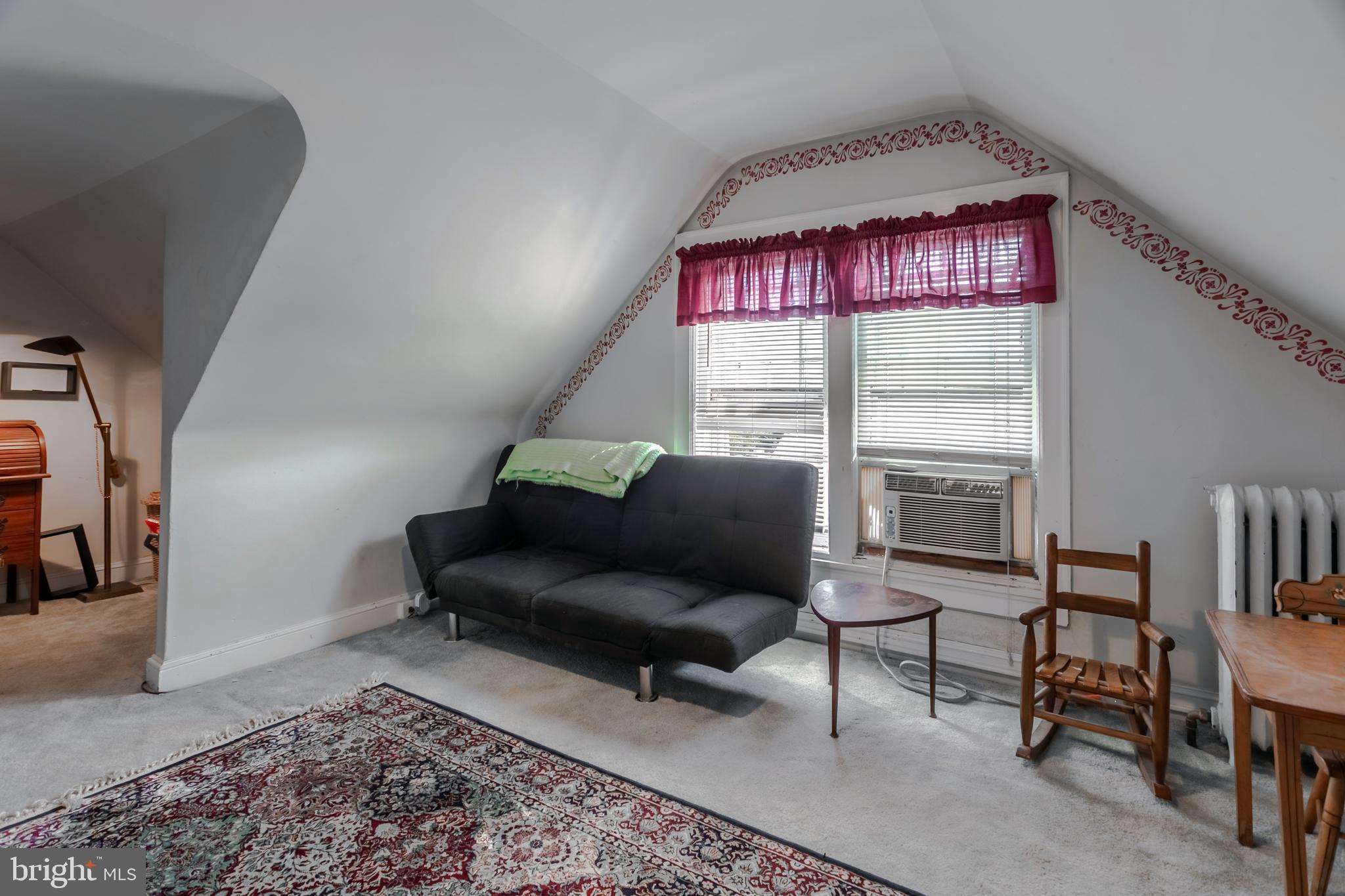 OAKMONT - Residential