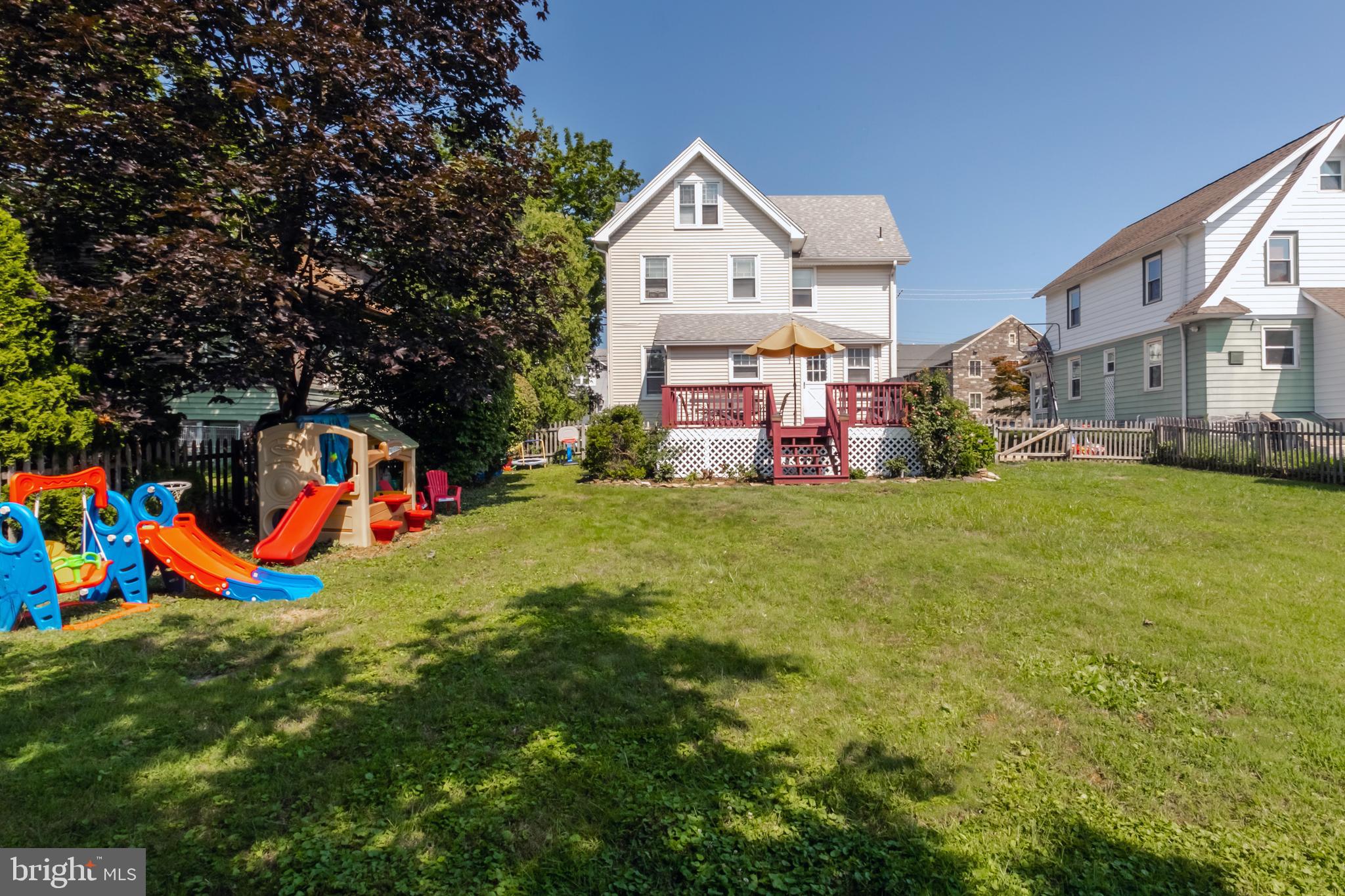 OAKMONT - Residential