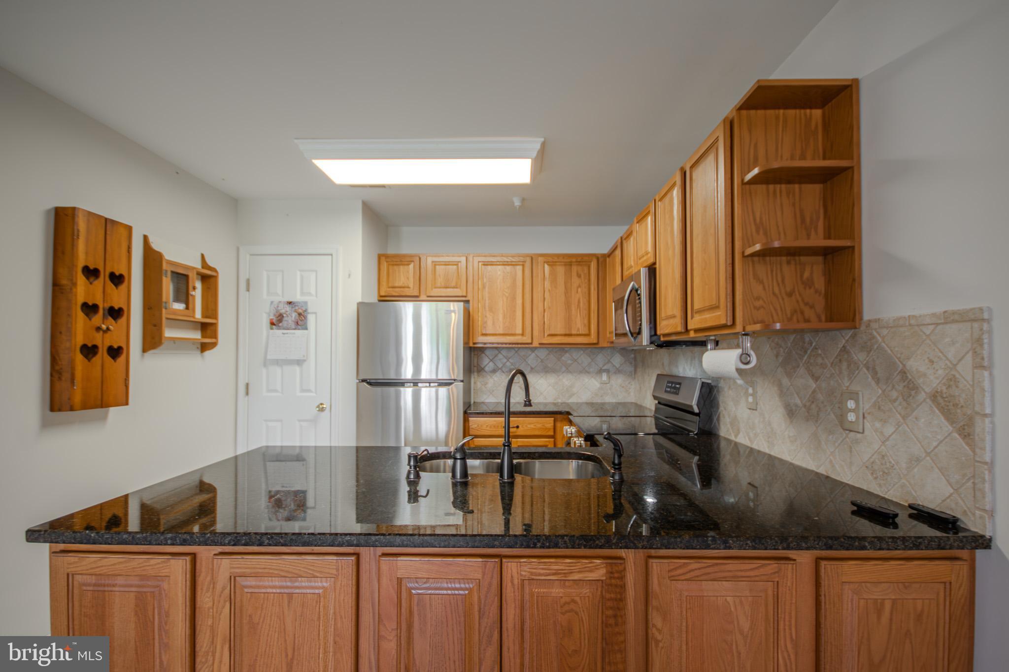 AVALON RETIREMENT COMM - Residential