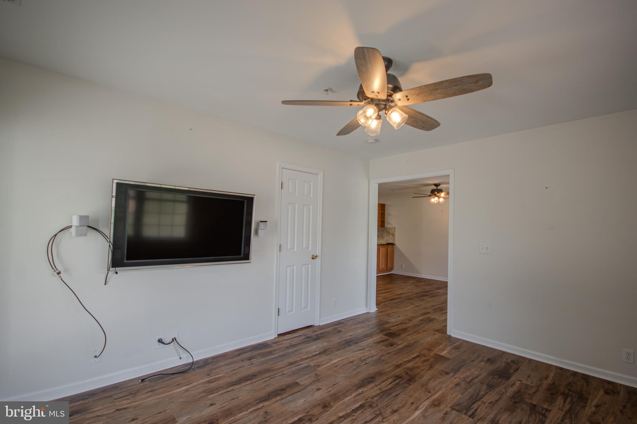 AVALON RETIREMENT COMM - Residential