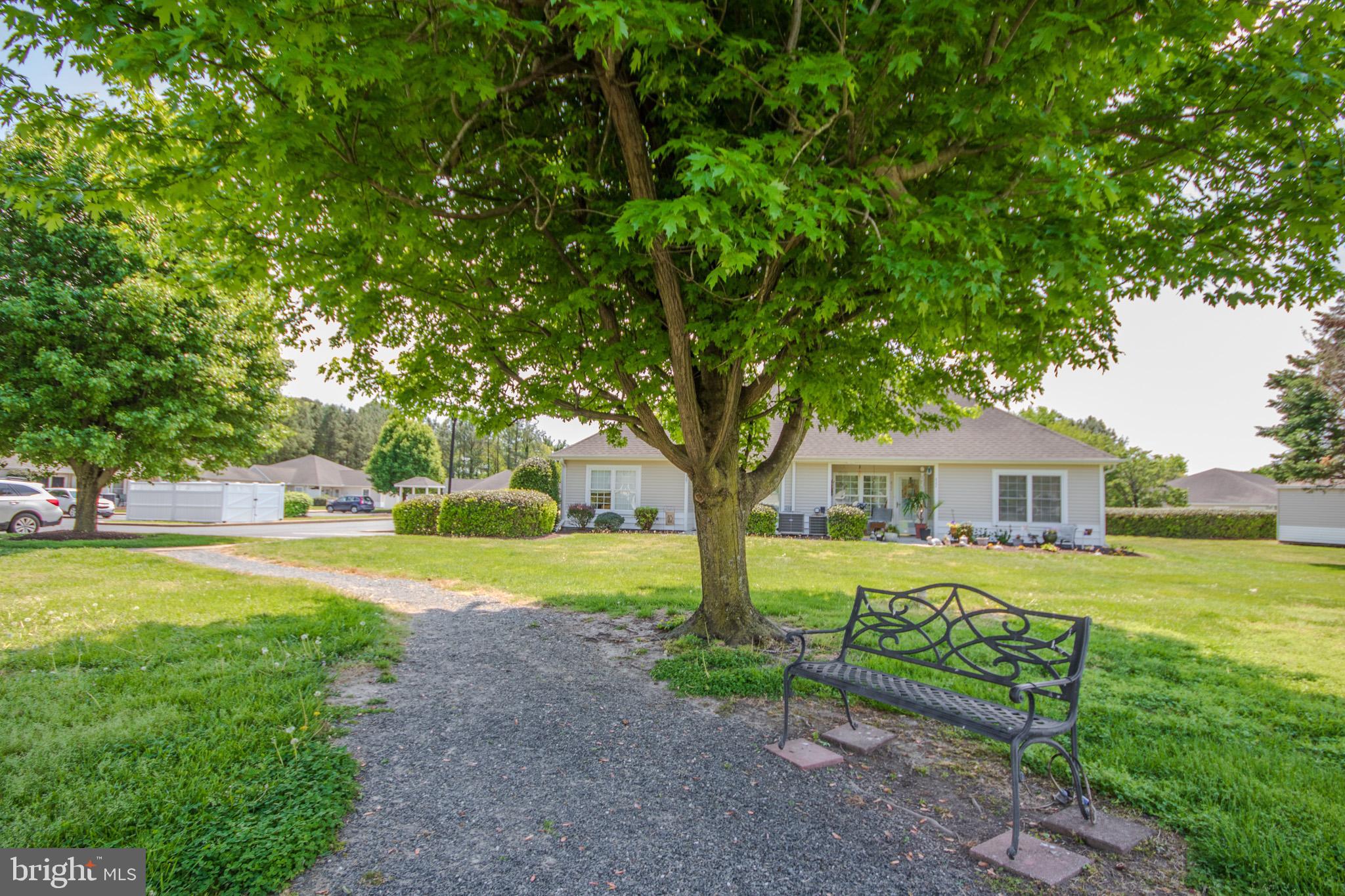 AVALON RETIREMENT COMM - Residential