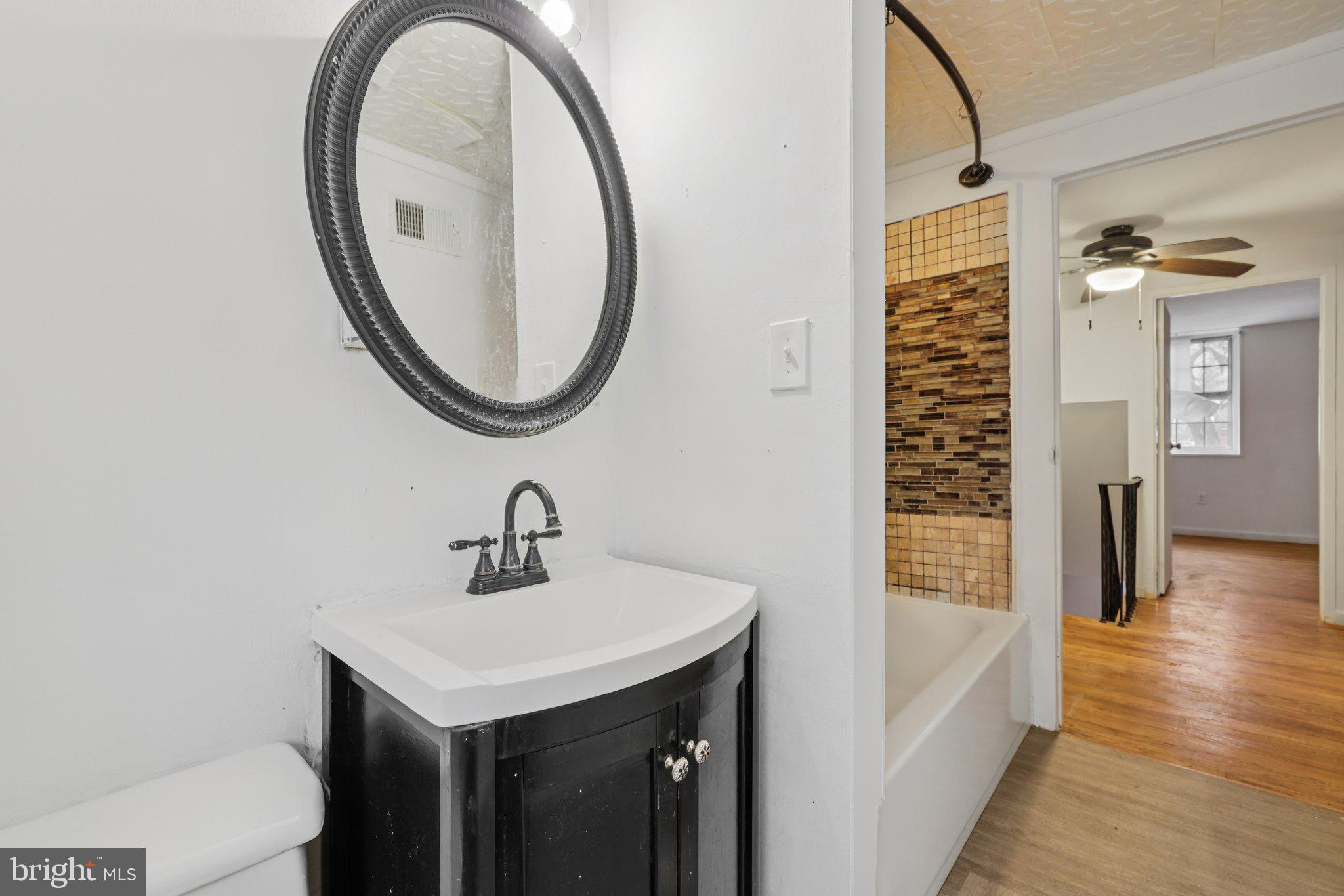 LOCH GLEN - Residential