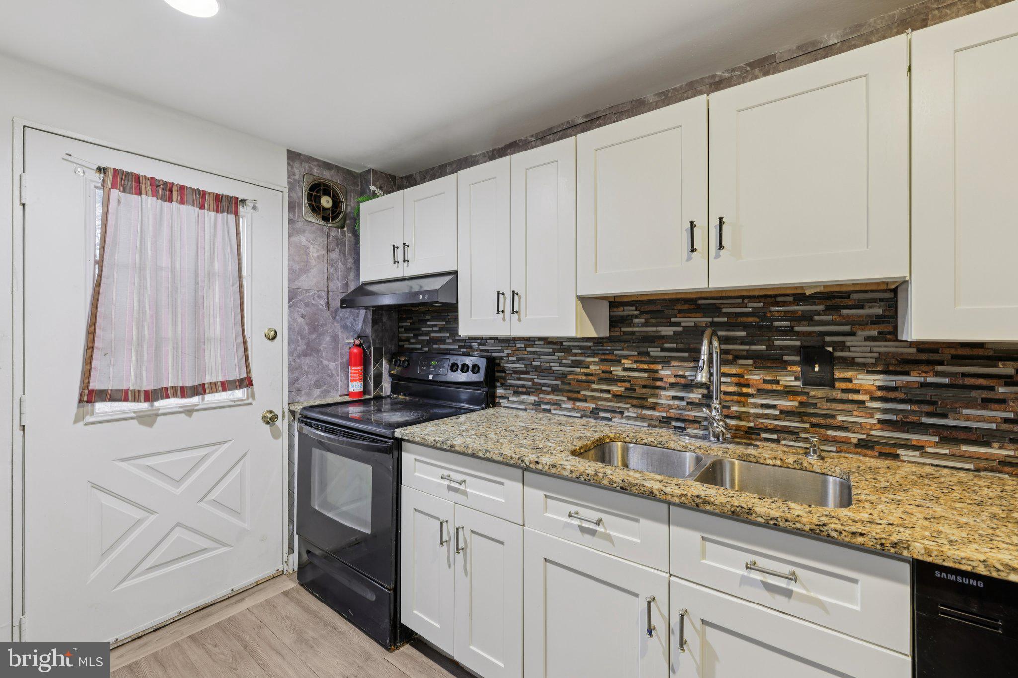 LOCH GLEN - Residential