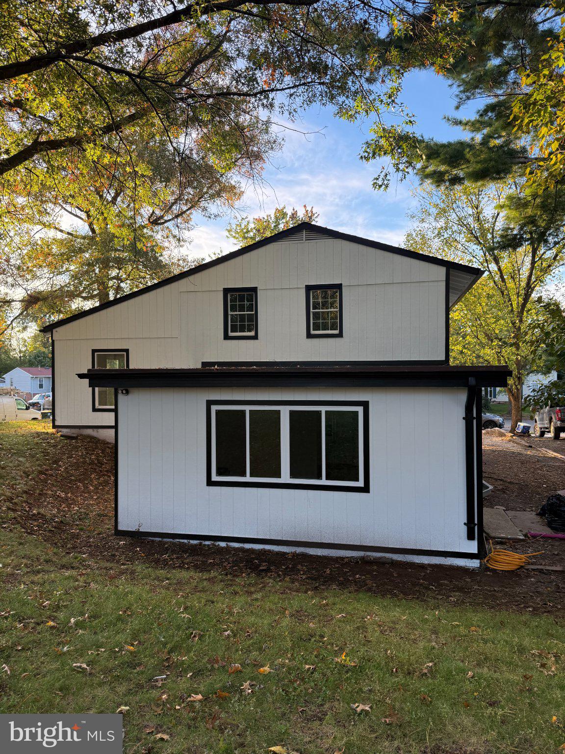 4021 NOVAR DRIVE