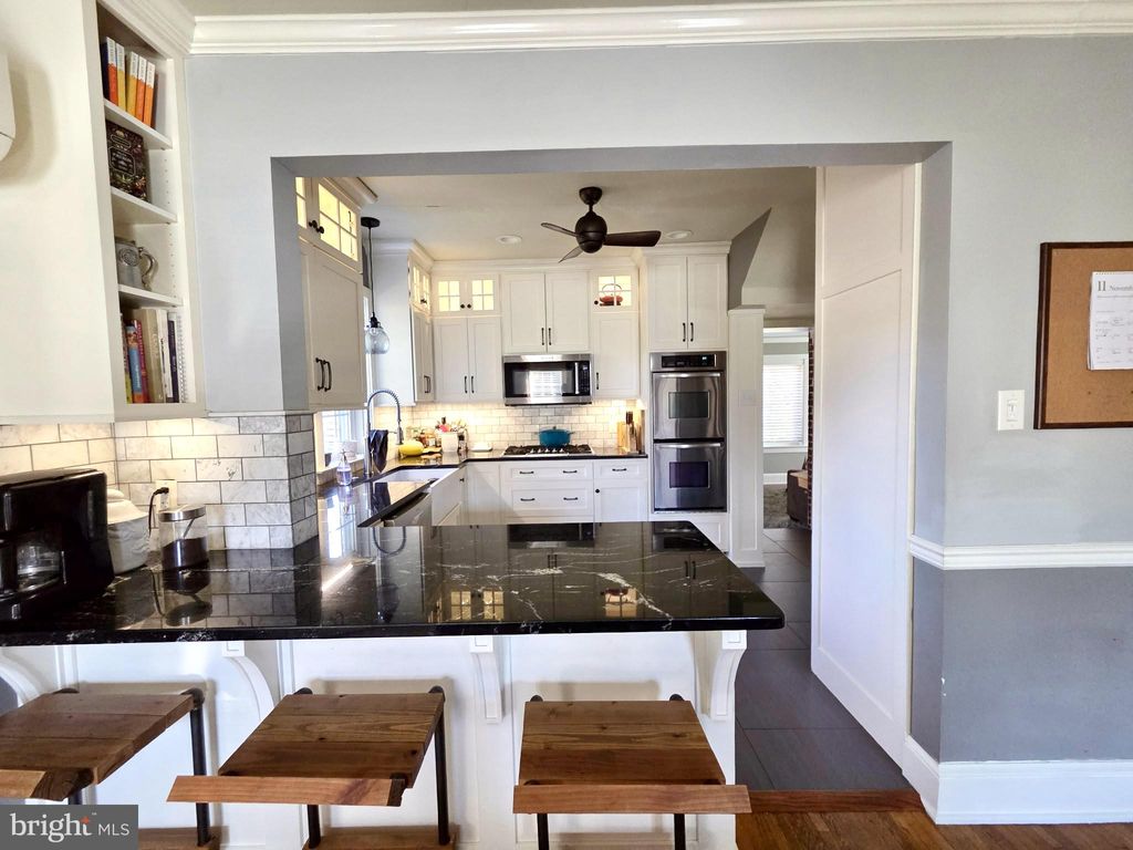 Photo of 937 Pleasure Road, LANCASTER, PA 17601 (MLS # PALA2078872)