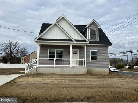 1 MYRTLE AVE GLOUCESTER CITY NJ 08030