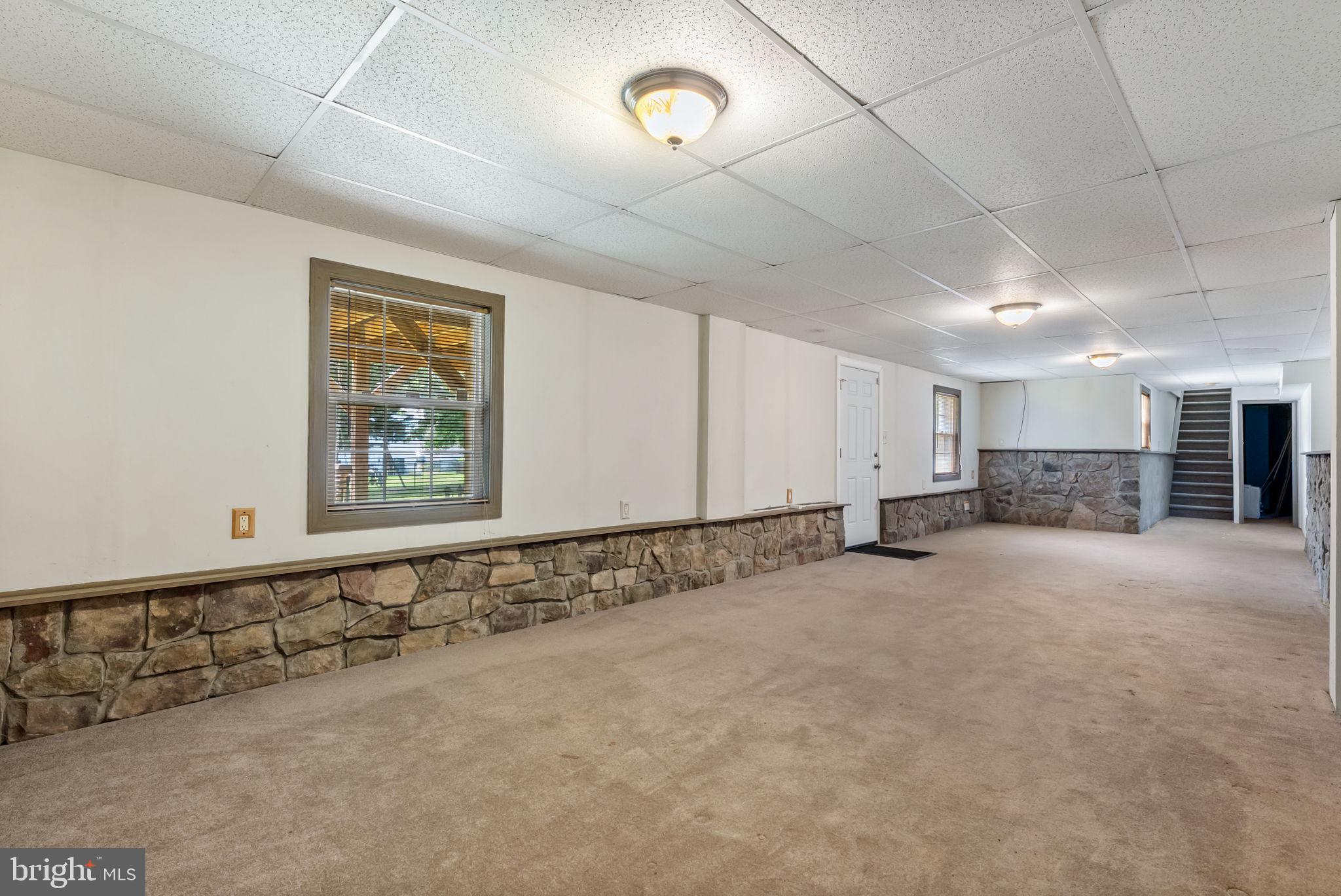 BRIAR RUN - Residential