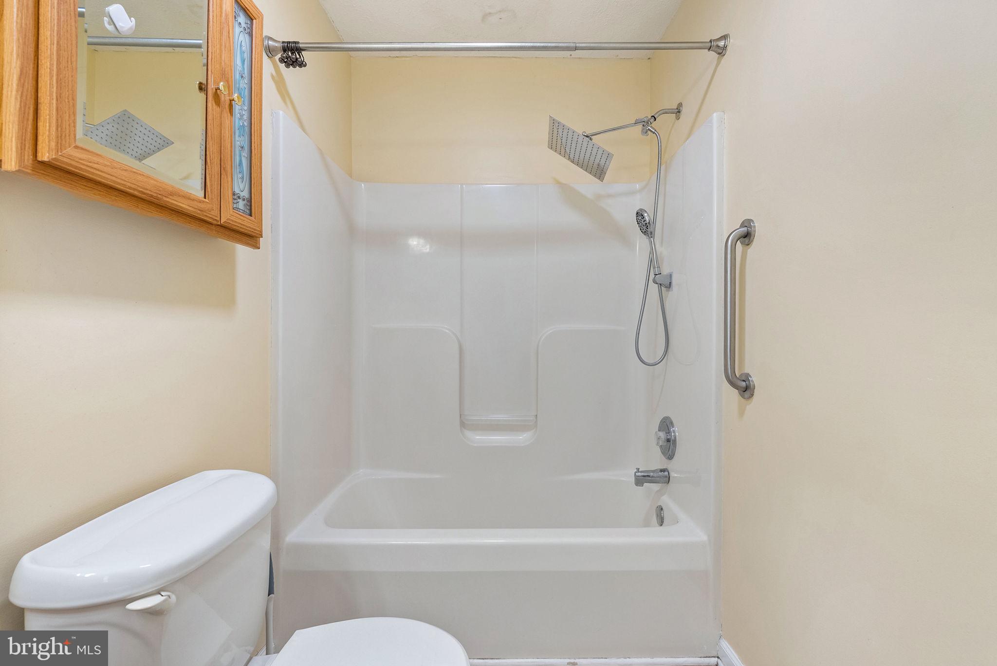 BRIAR RUN - Residential