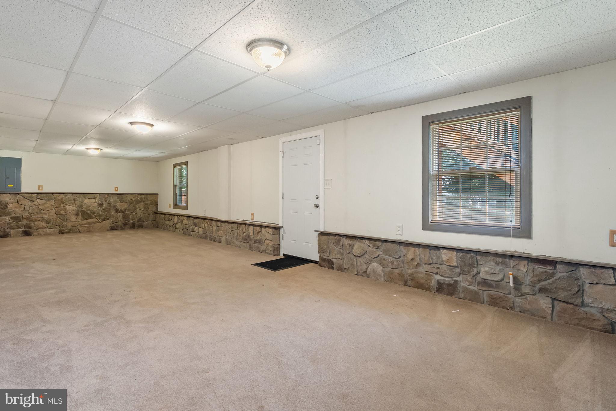 BRIAR RUN - Residential