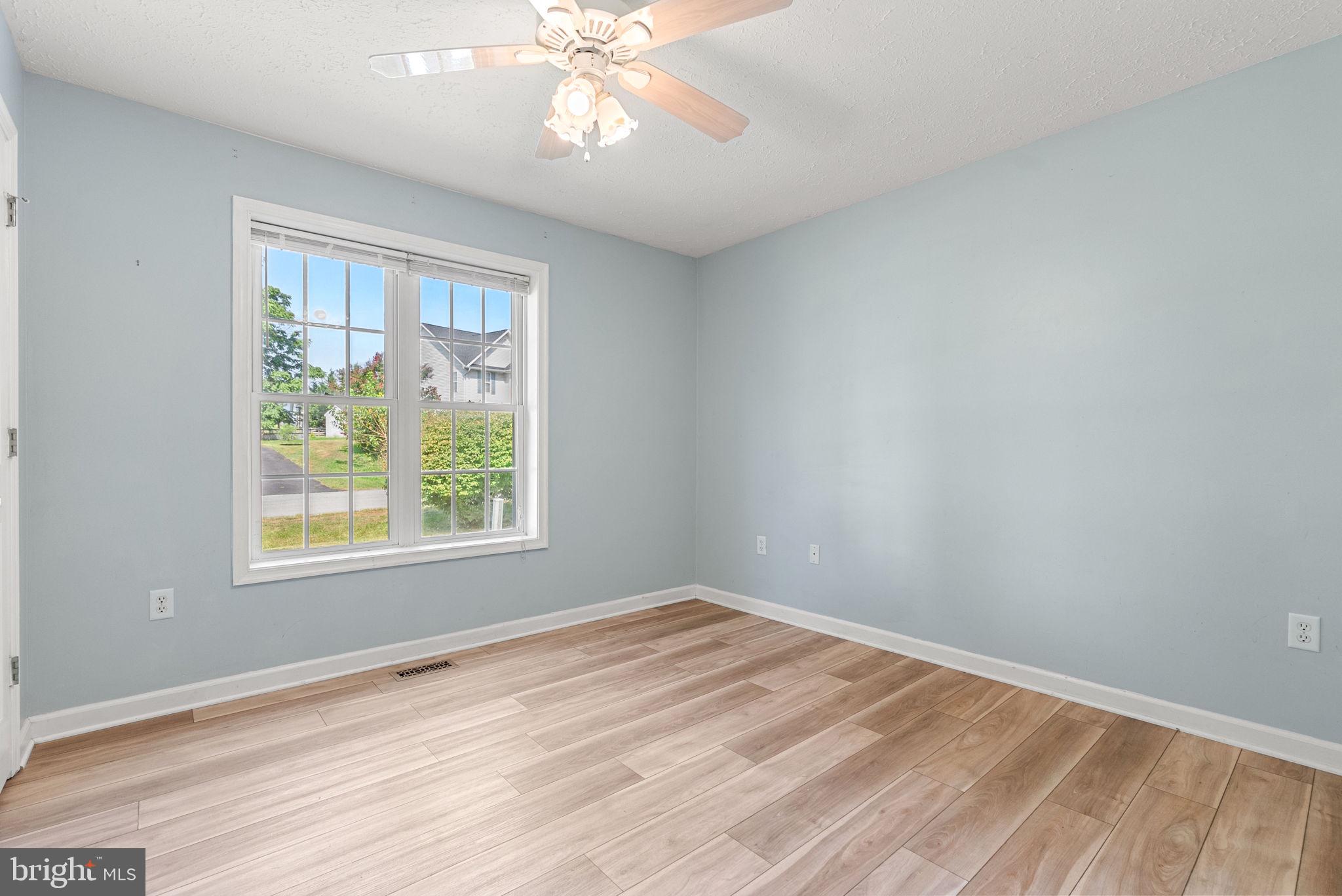 BRIAR RUN - Residential