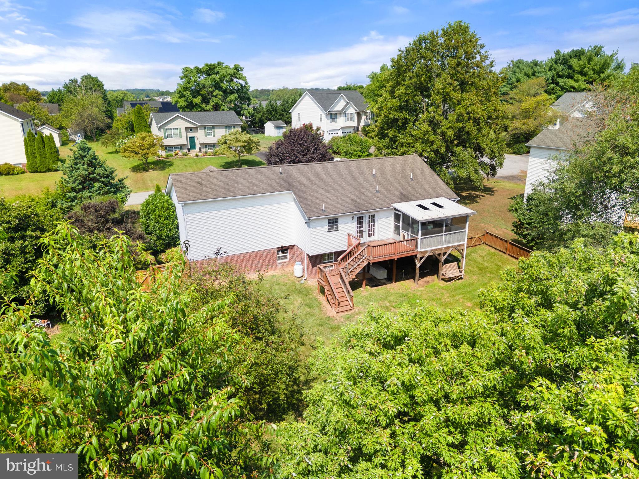 BRIAR RUN - Residential