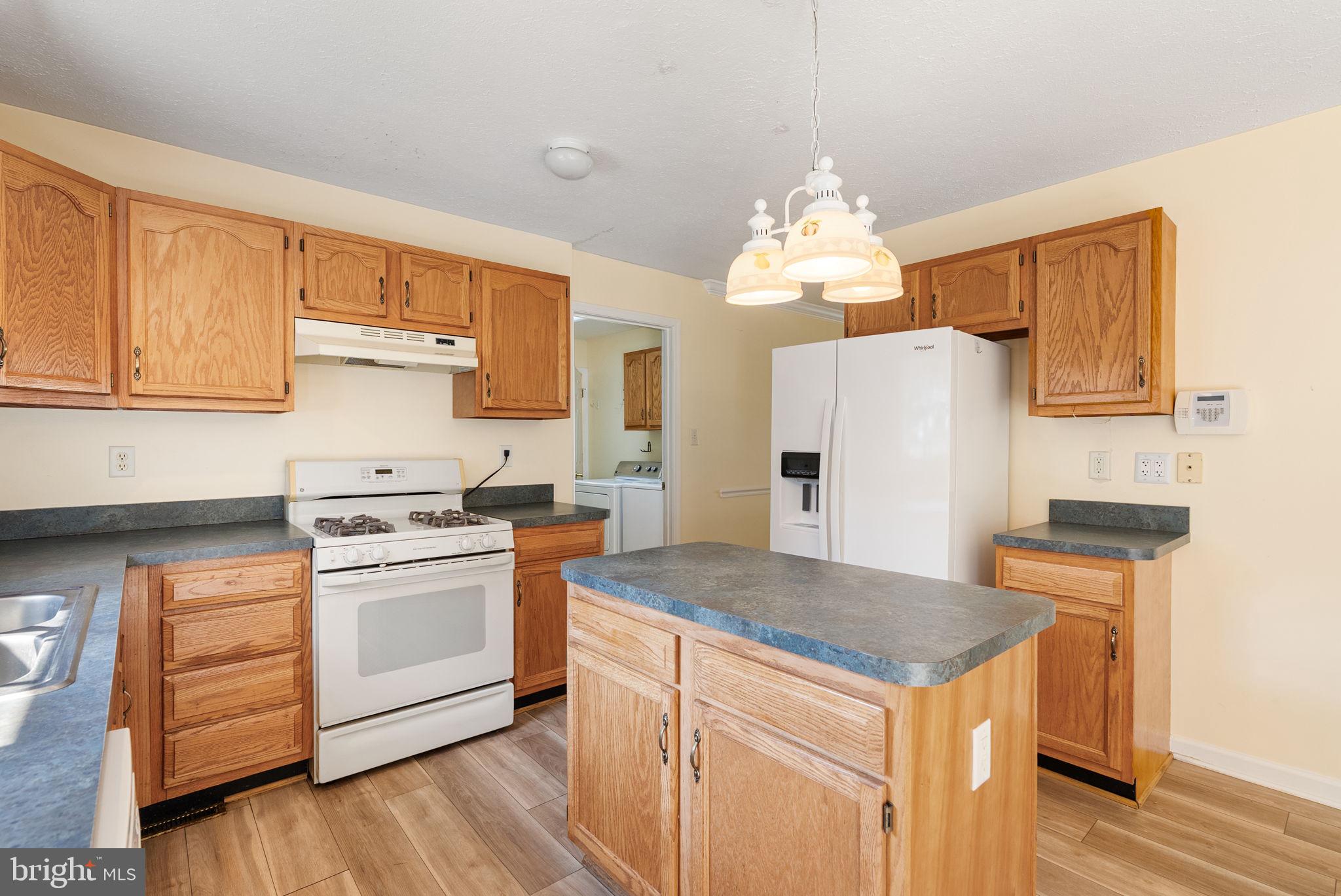 BRIAR RUN - Residential