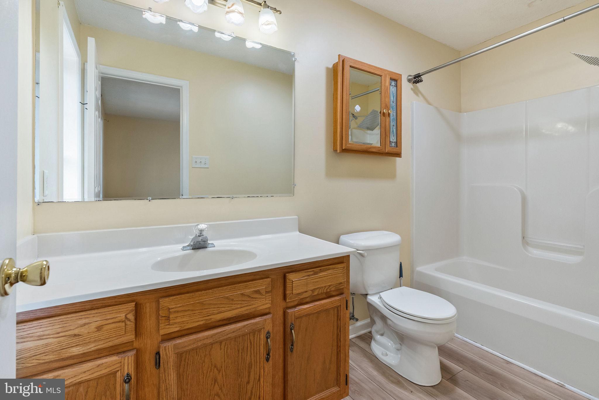 BRIAR RUN - Residential