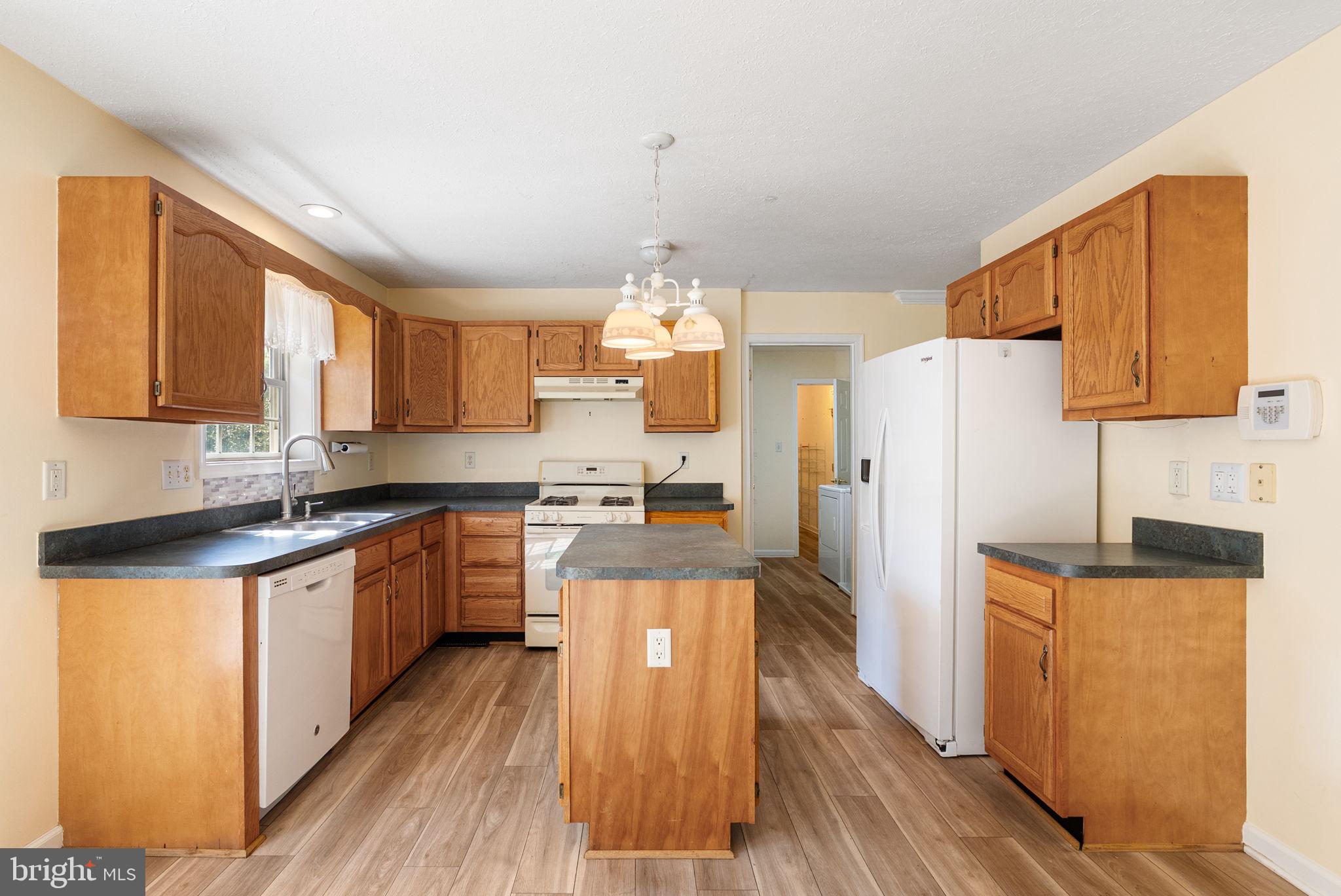 BRIAR RUN - Residential