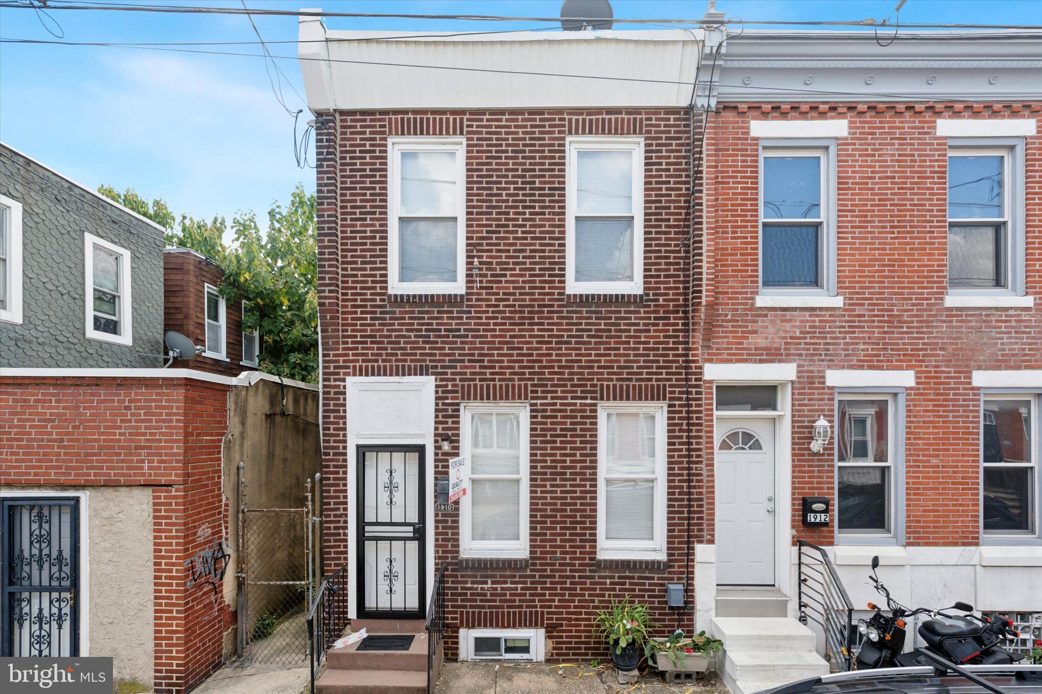 POINT BREEZE - Residential