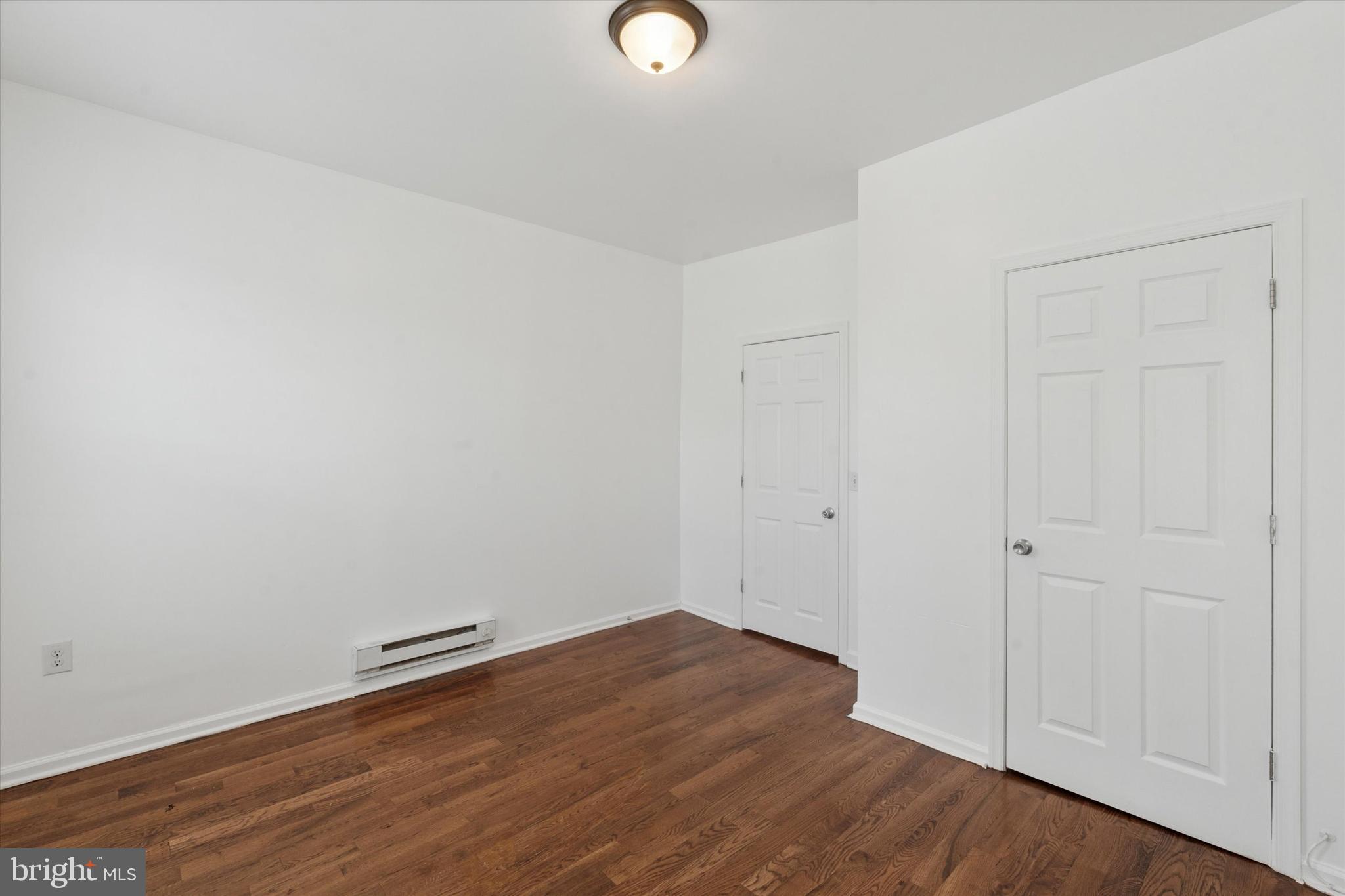 POINT BREEZE - Residential