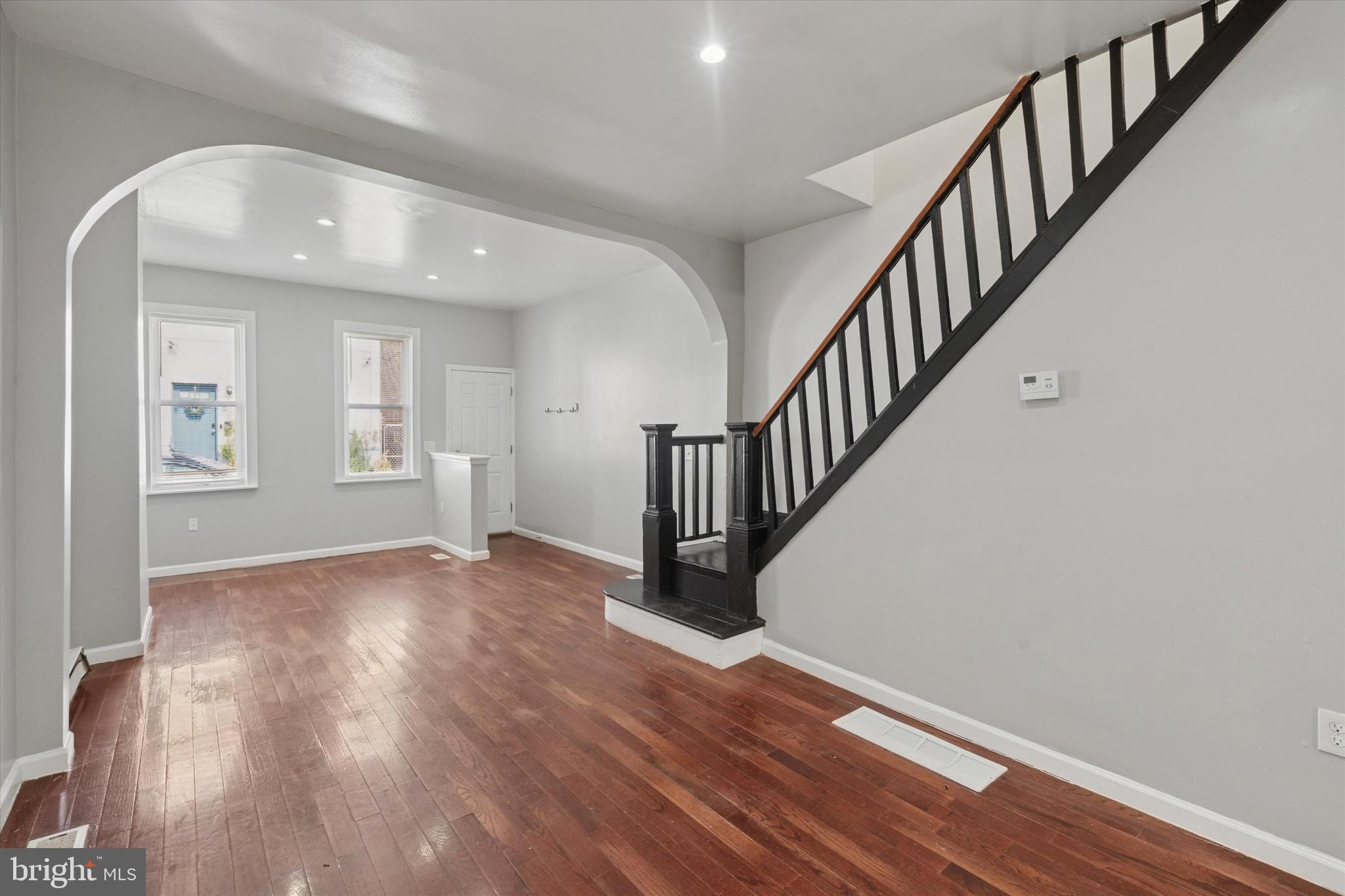 POINT BREEZE - Residential